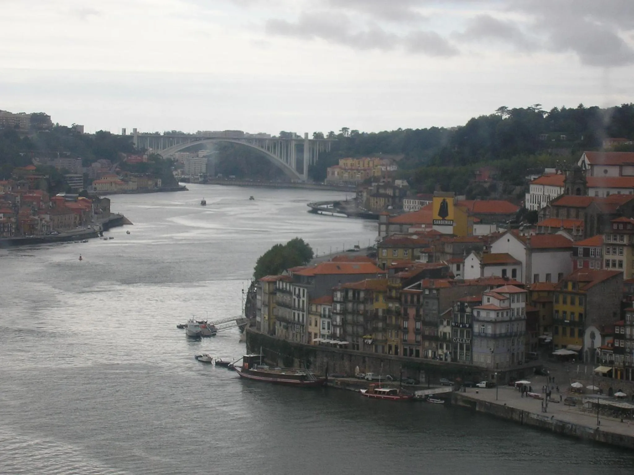 Area and facilities in Guest House Porto Clerigus