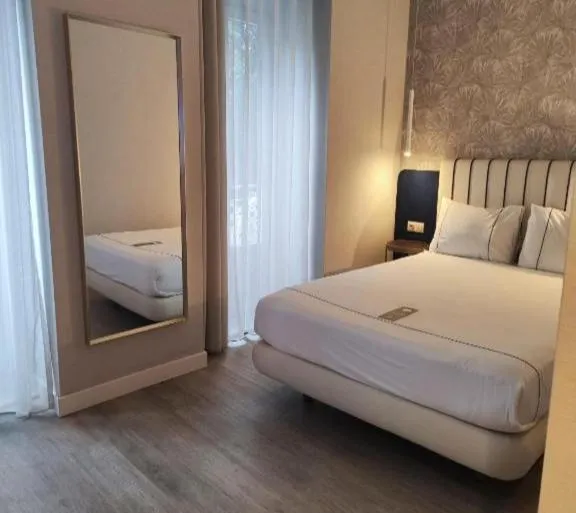 Bed in M'AR De AR Auria