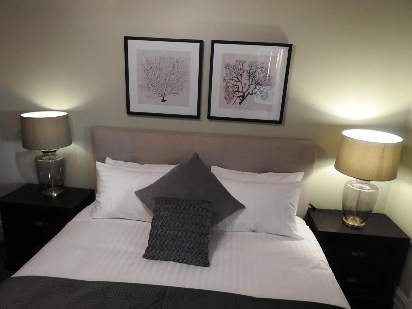 Bed in Bull and Mouth Hotel Maryborough Victoria