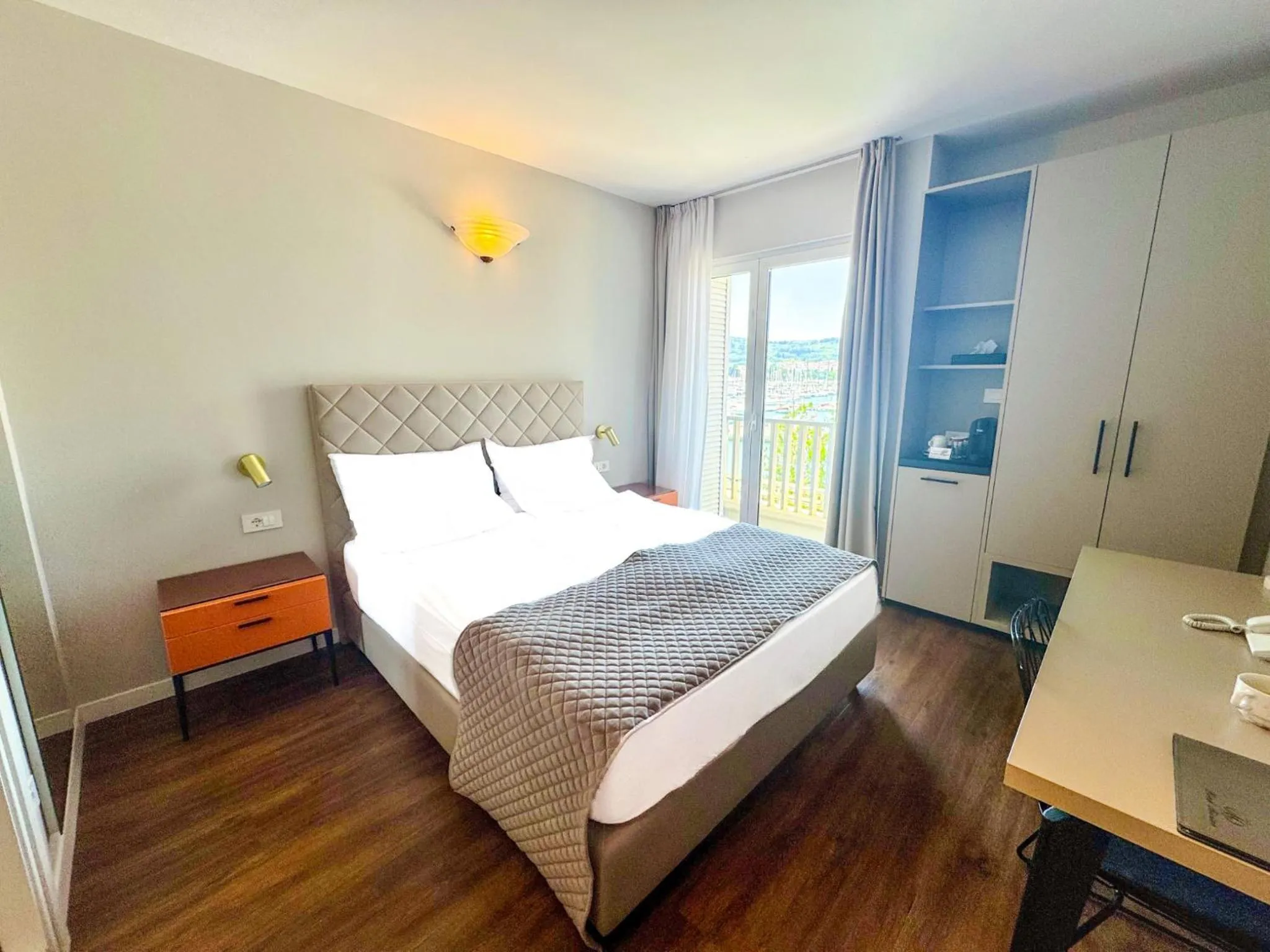 Other, Bed in Hotel Marina