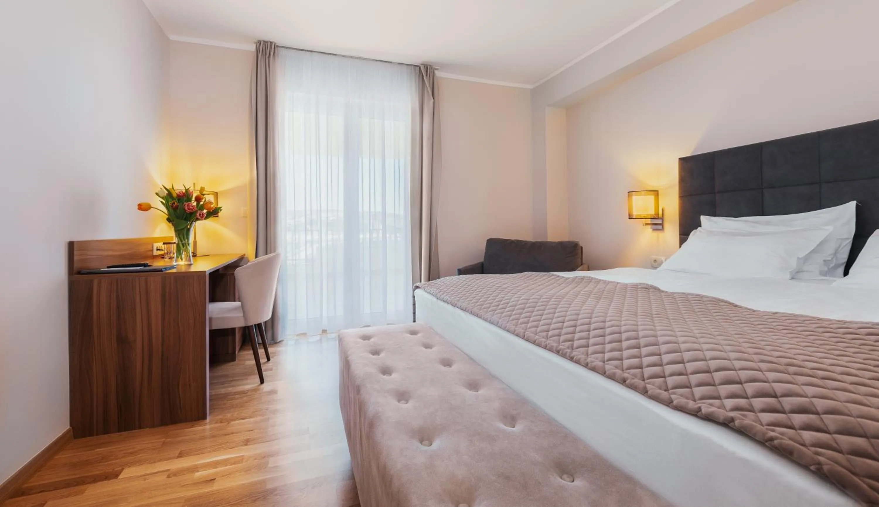 Bedroom, Bed in Hotel Marina