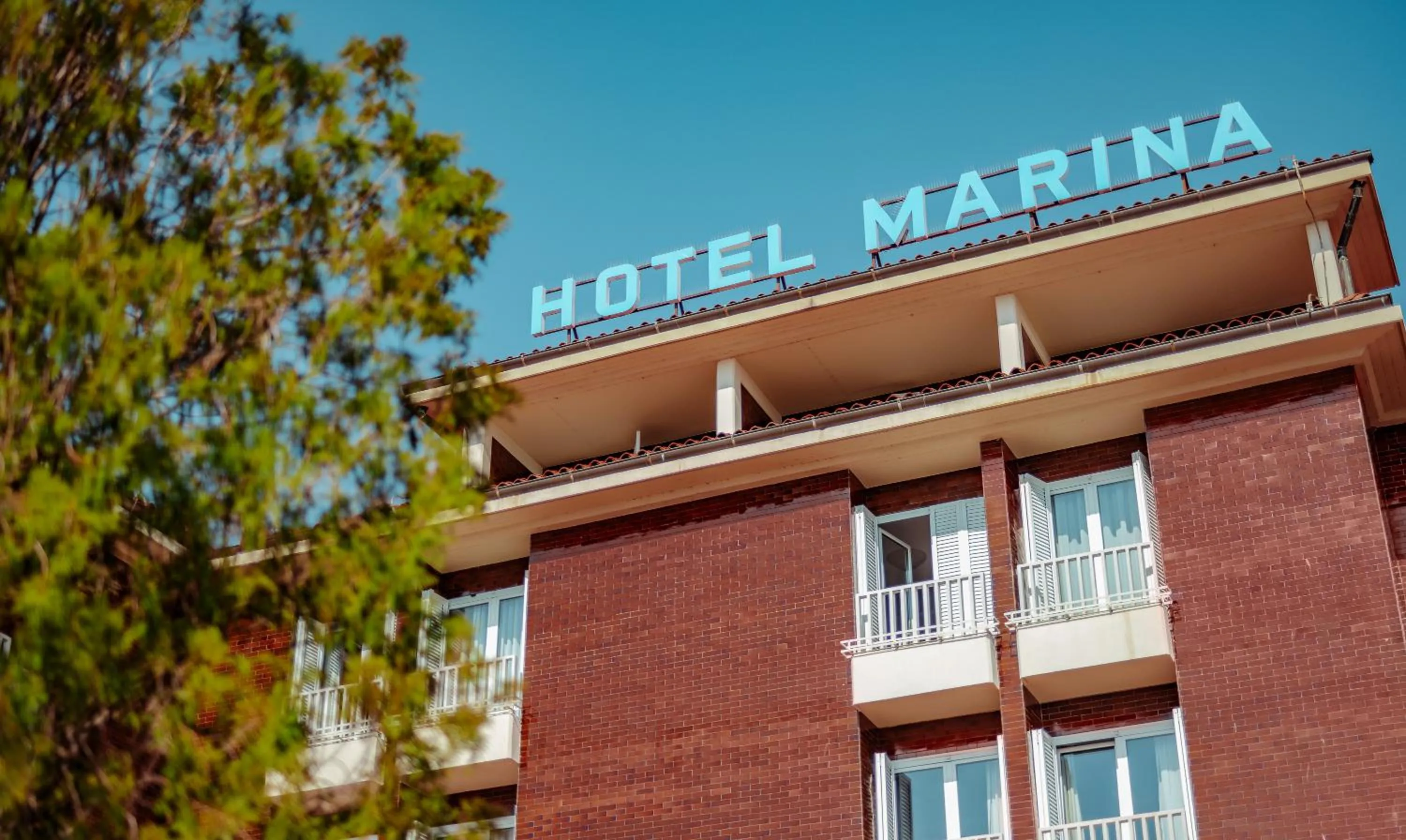 Facade/entrance in Hotel Marina