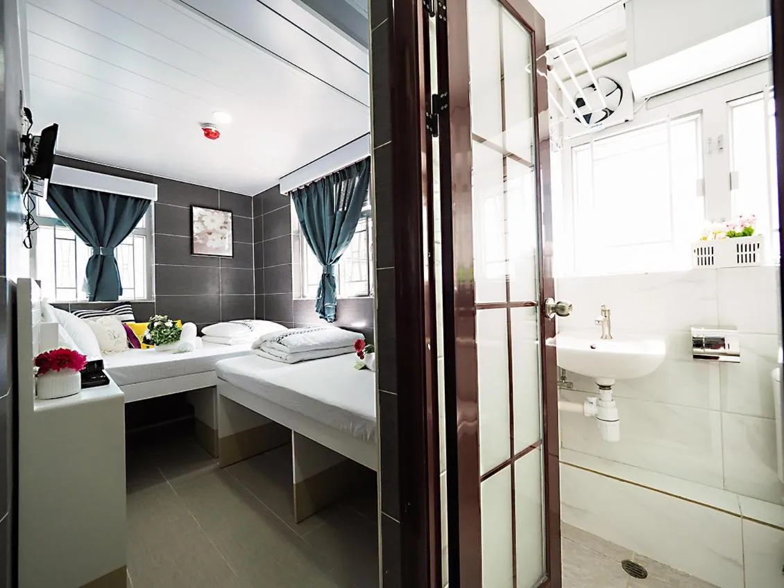 Bed in HK International Hostel