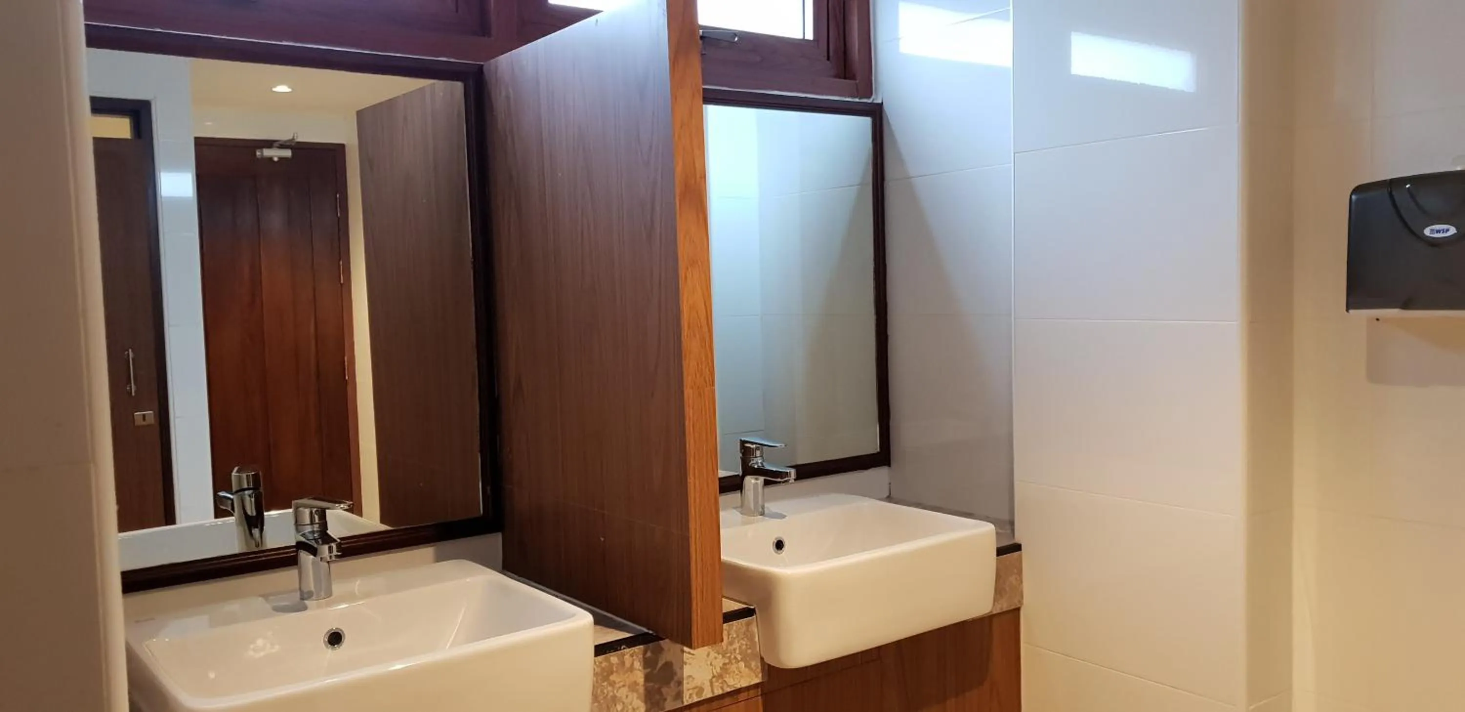 Bathroom in Chada Mantra Hotel