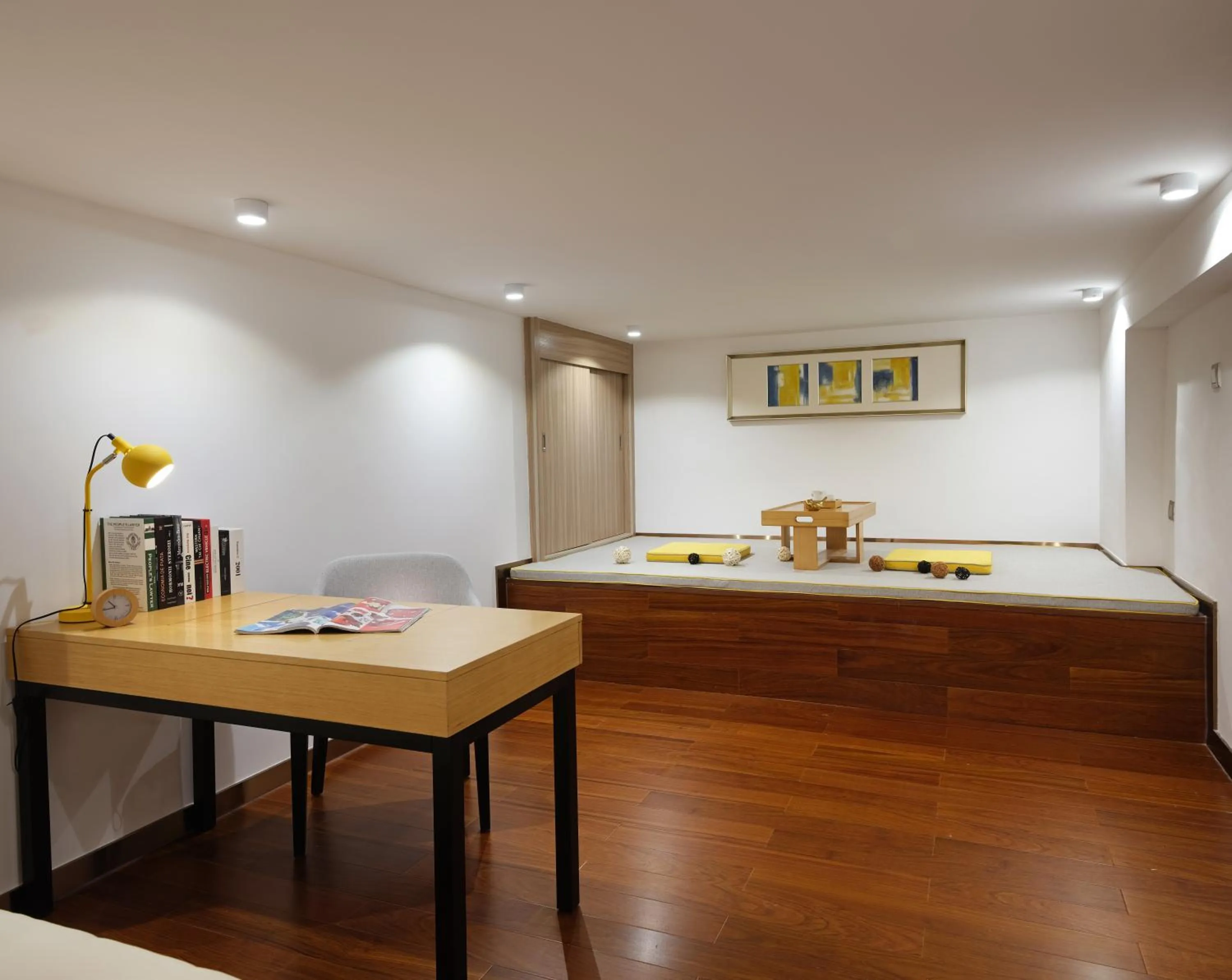 Seating area in Royal Star Apartment(Guangzhou Central City Branch)