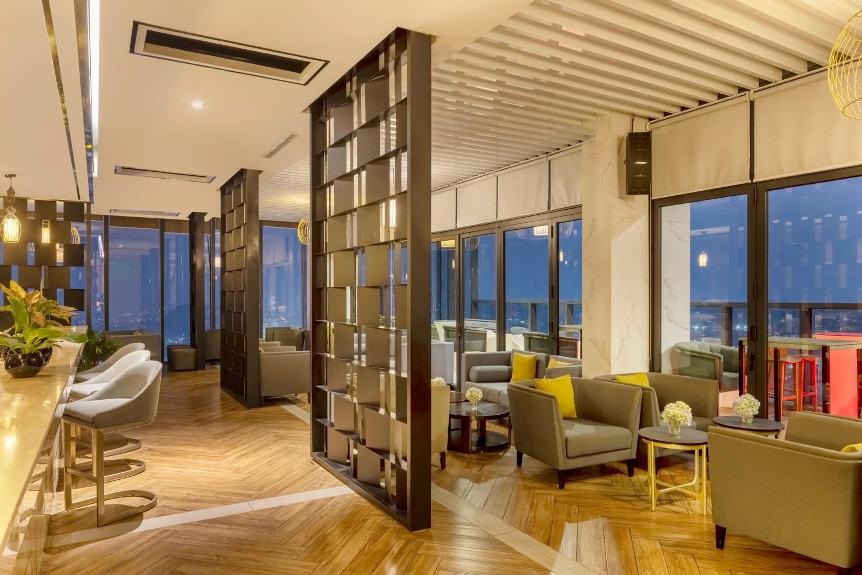 Lounge or bar in Melia Vinpearl Thanh Hoa