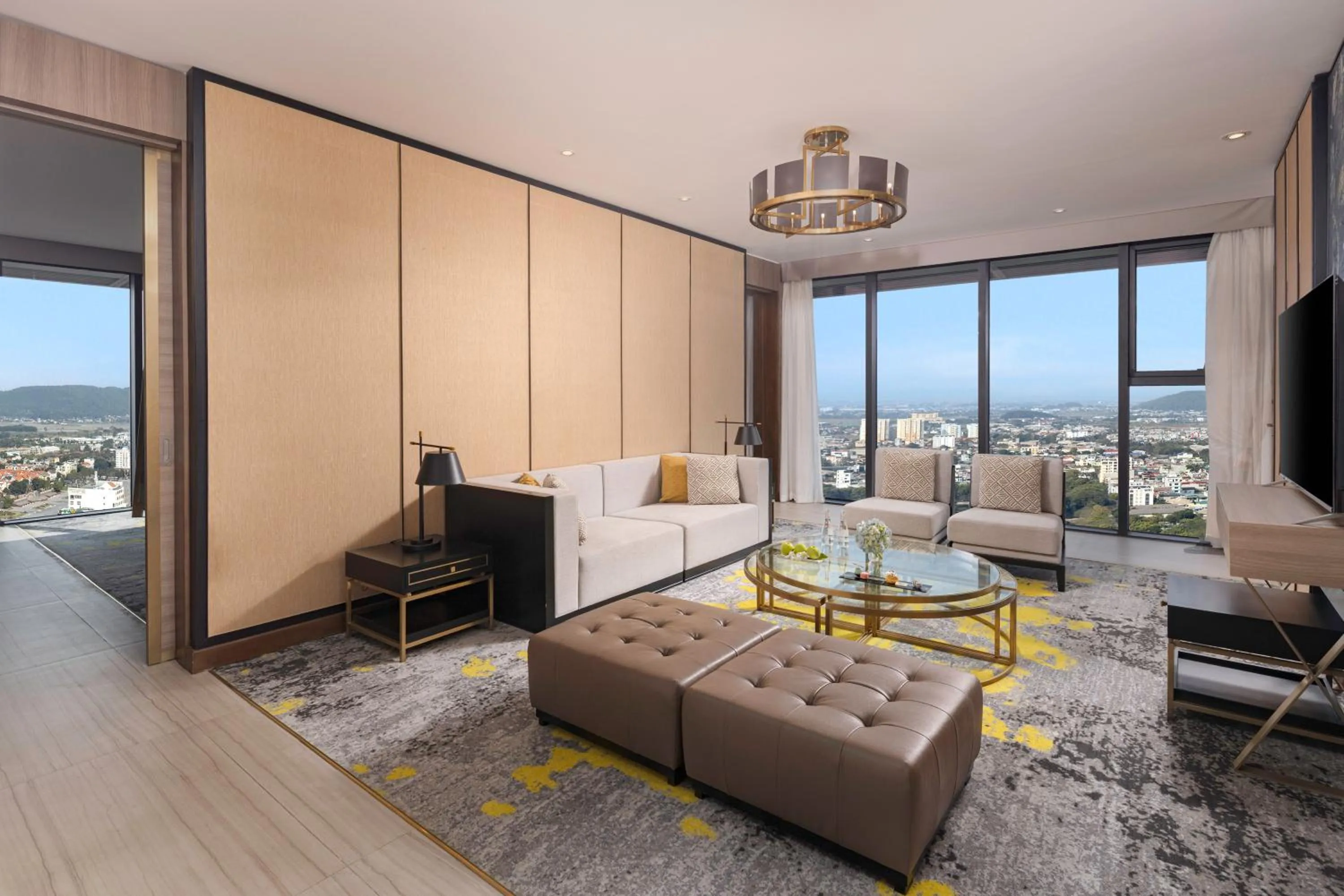 TV and multimedia in Melia Vinpearl Thanh Hoa