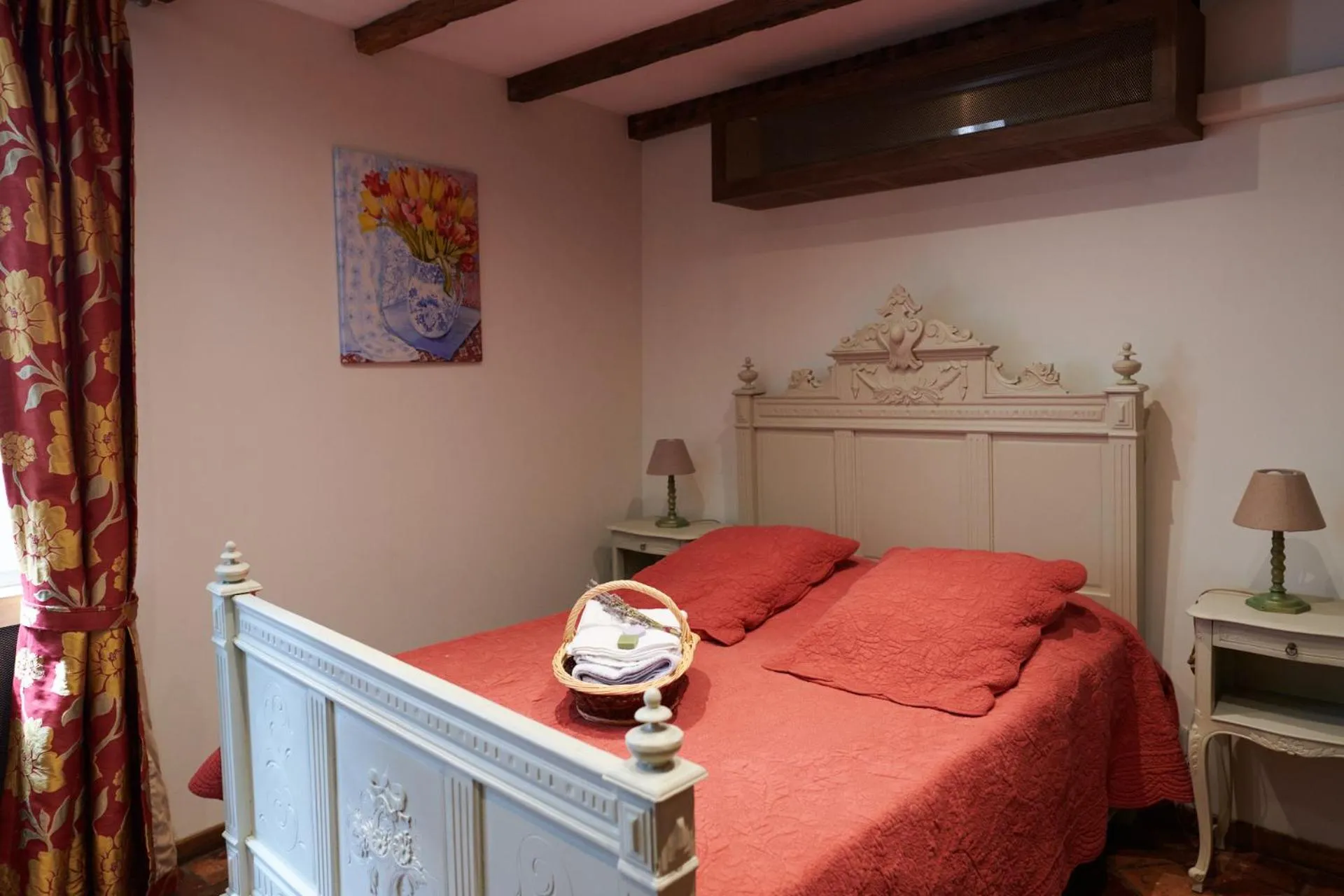 Bed in Un Mas en Ville