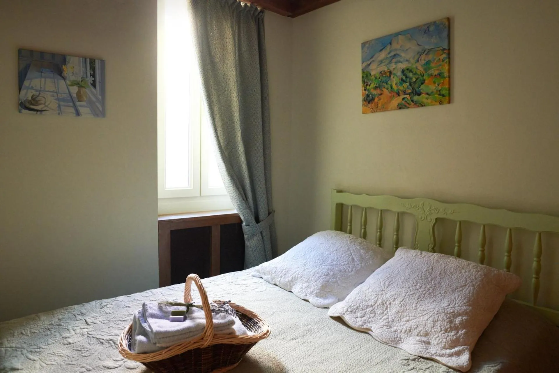 Bed in Un Mas en Ville