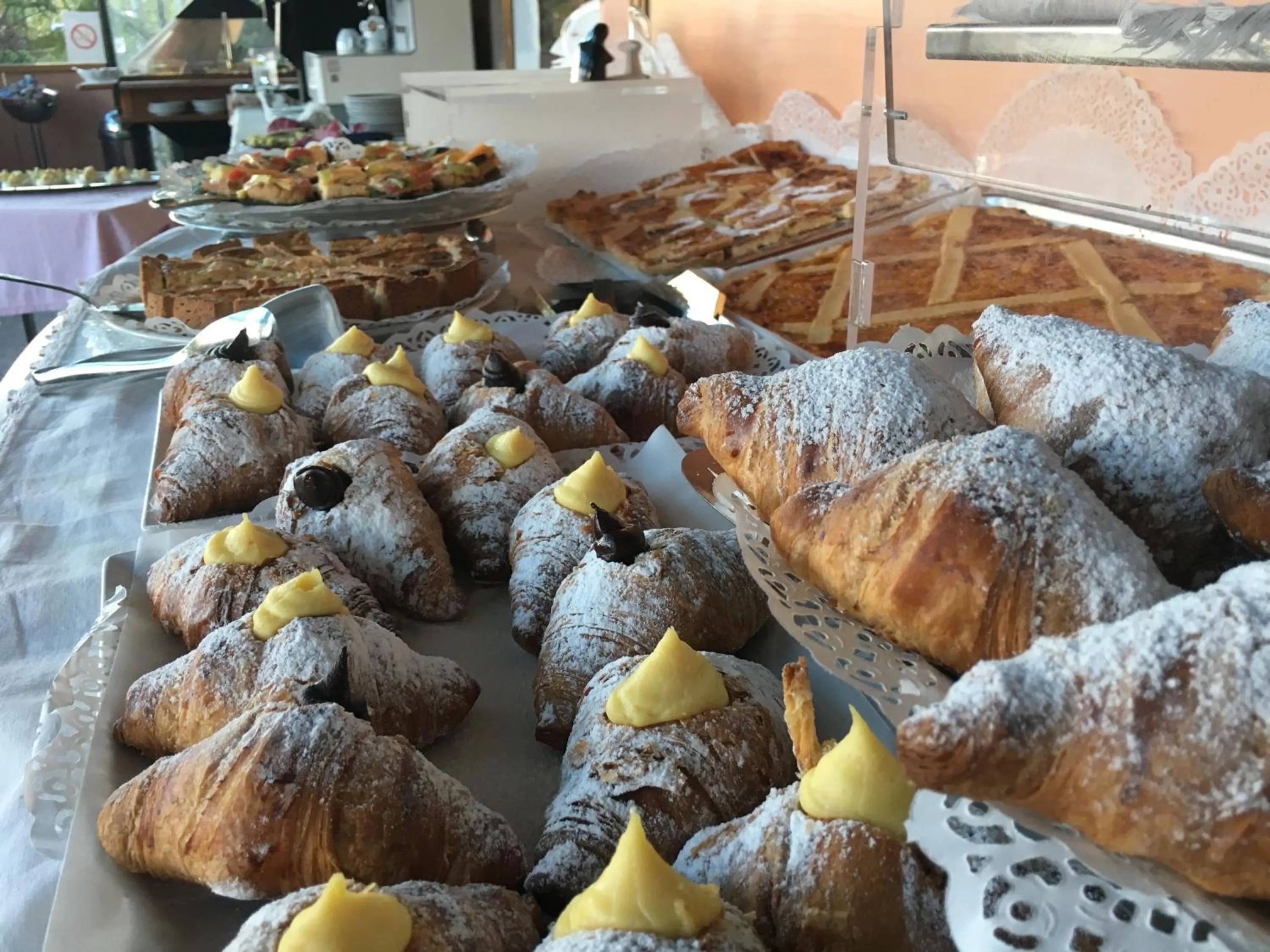 Buffet breakfast in Hotel Eden