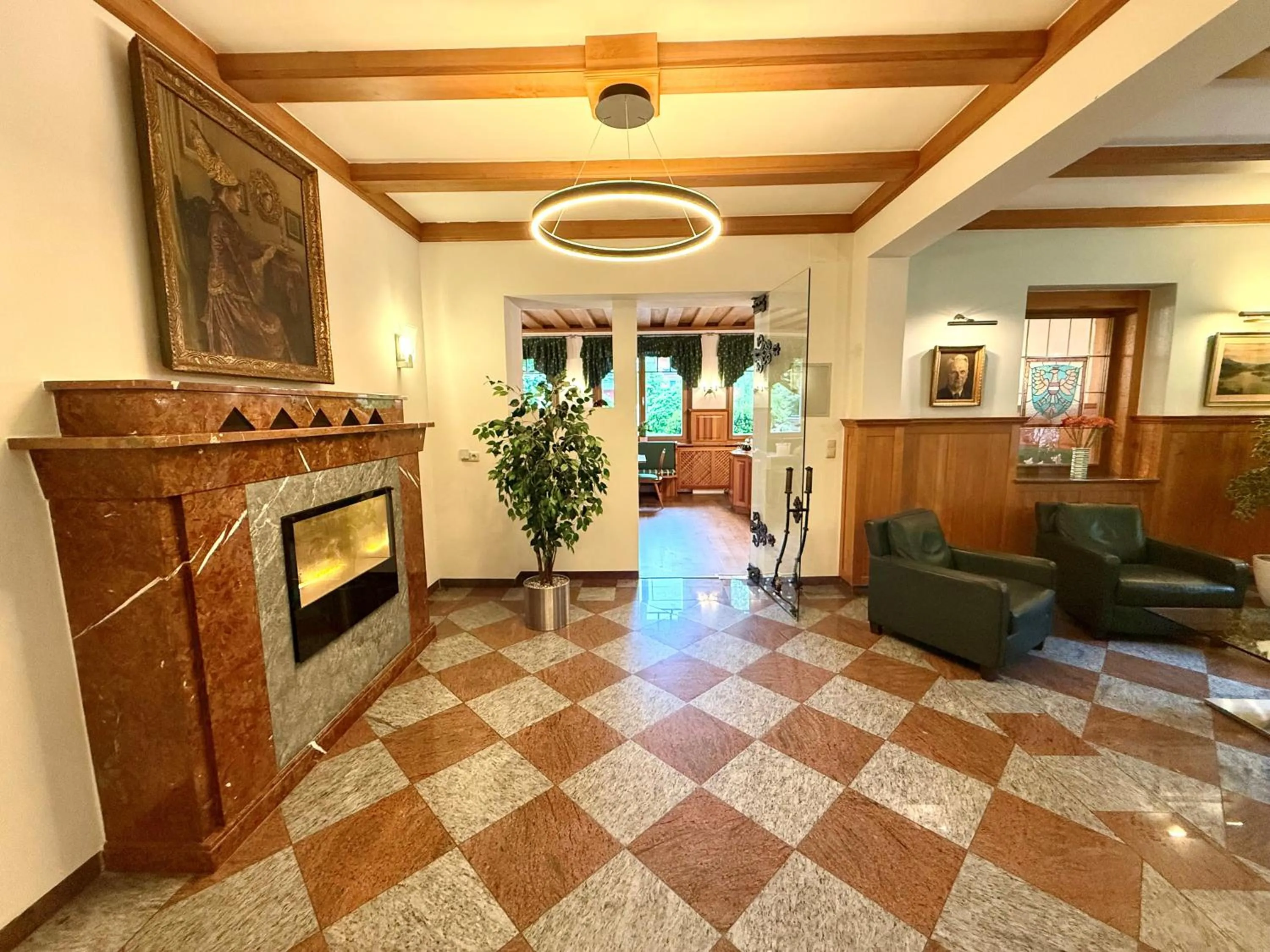 Communal lounge/ TV room in mühlbacher - inklusive kostenfreiem Eintritt in die Alpentherme