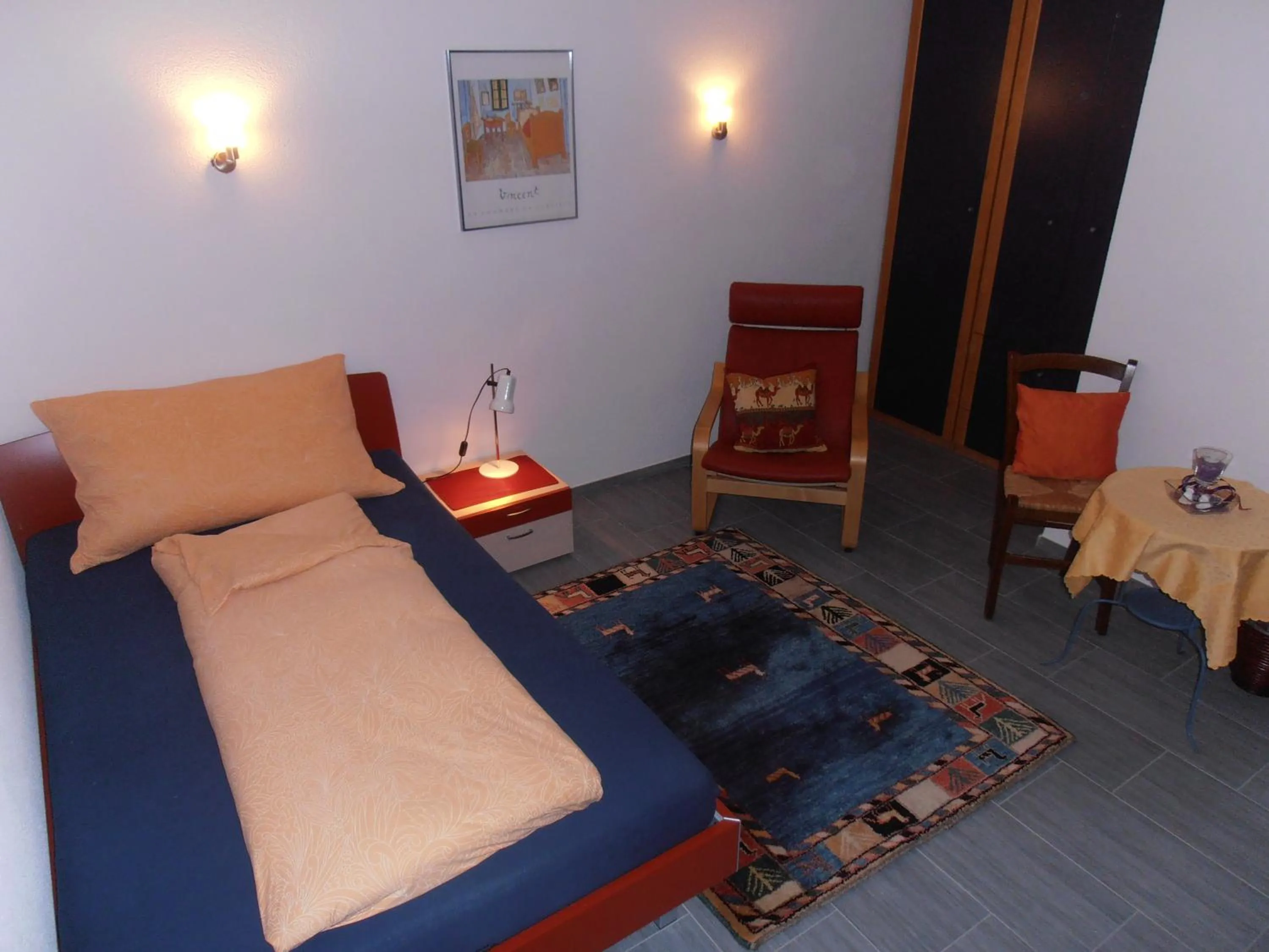 Photo of the whole room in Don Camillo Gästehaus