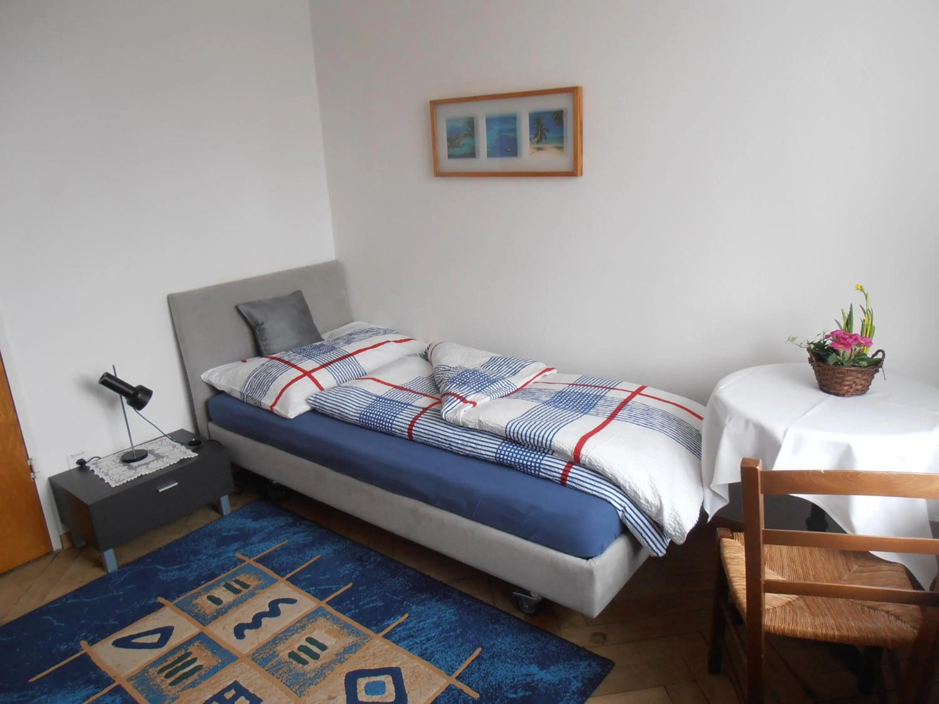 Photo of the whole room in Don Camillo Gästehaus