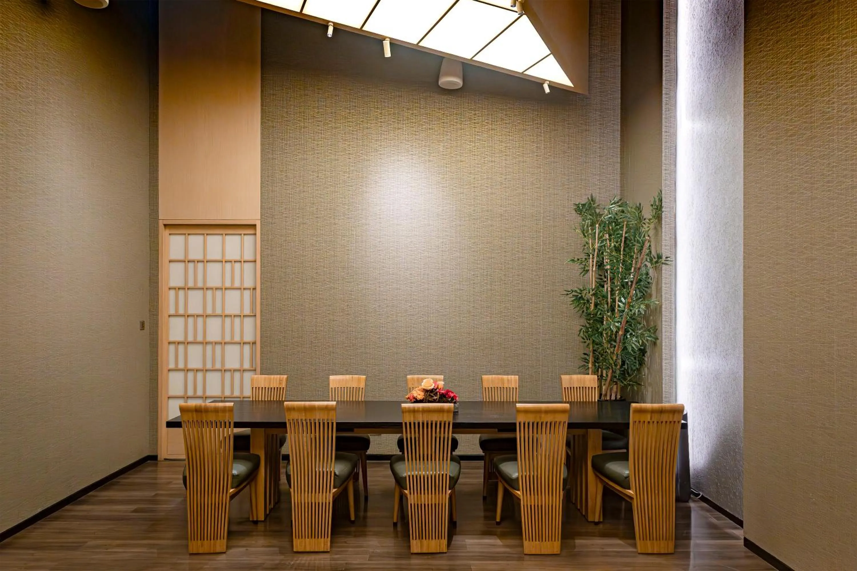 Restaurant/places to eat in Hotel Okura Manila at Newport World Resorts