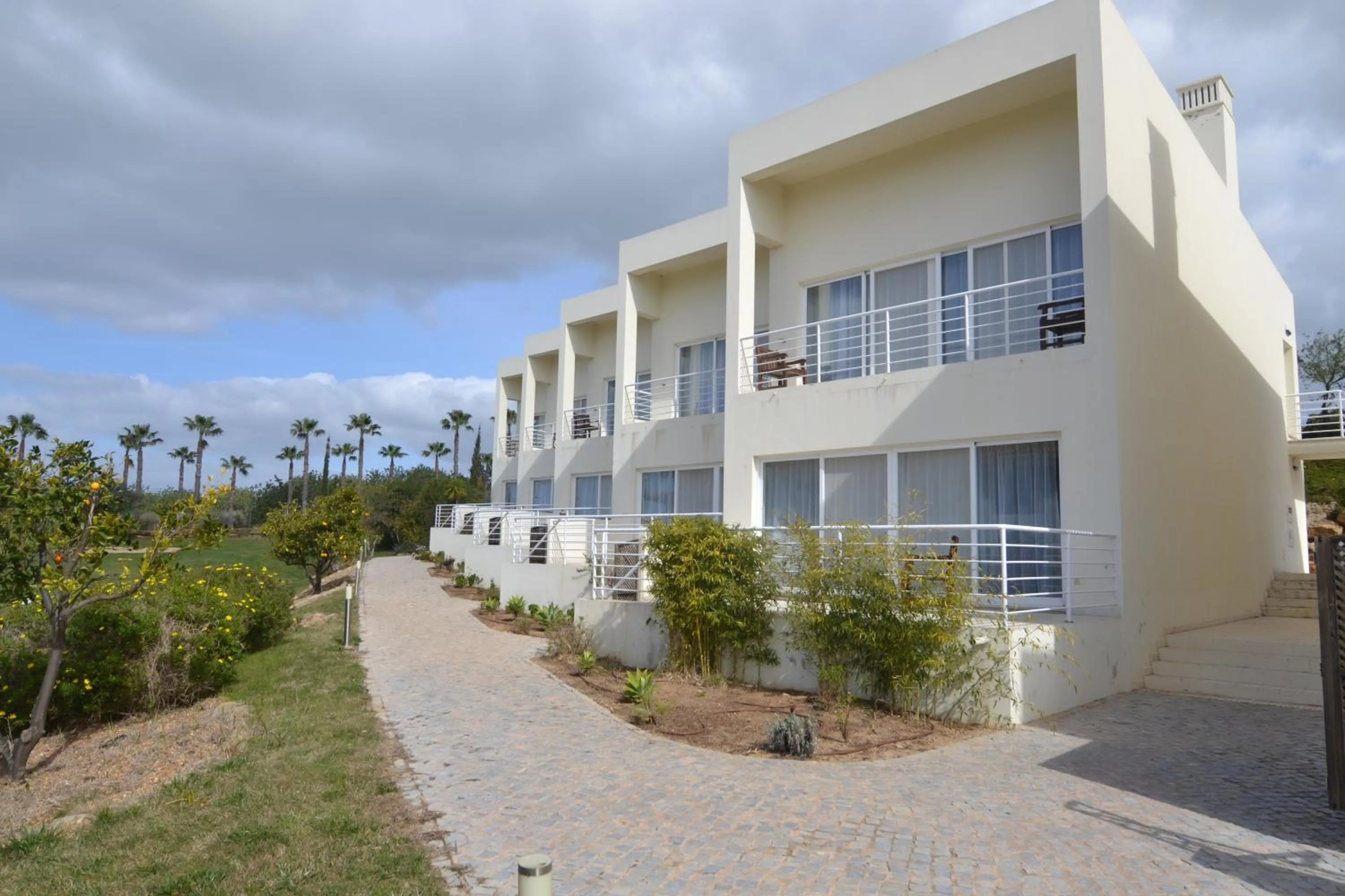 Facade/entrance in Colina Verde Resort