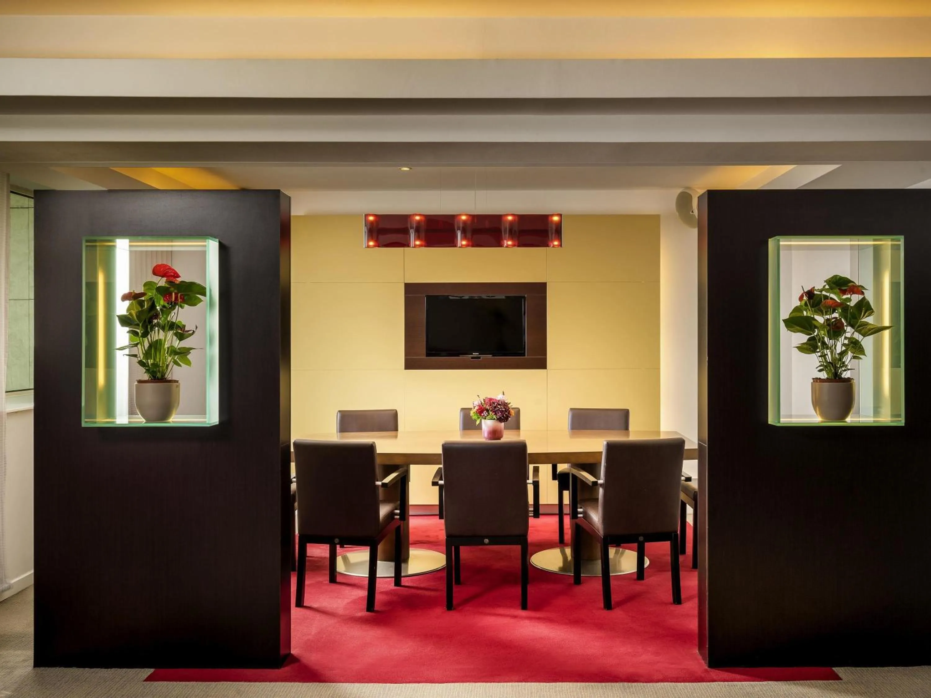 Photo of the whole room in Novotel Bucharest City Centre