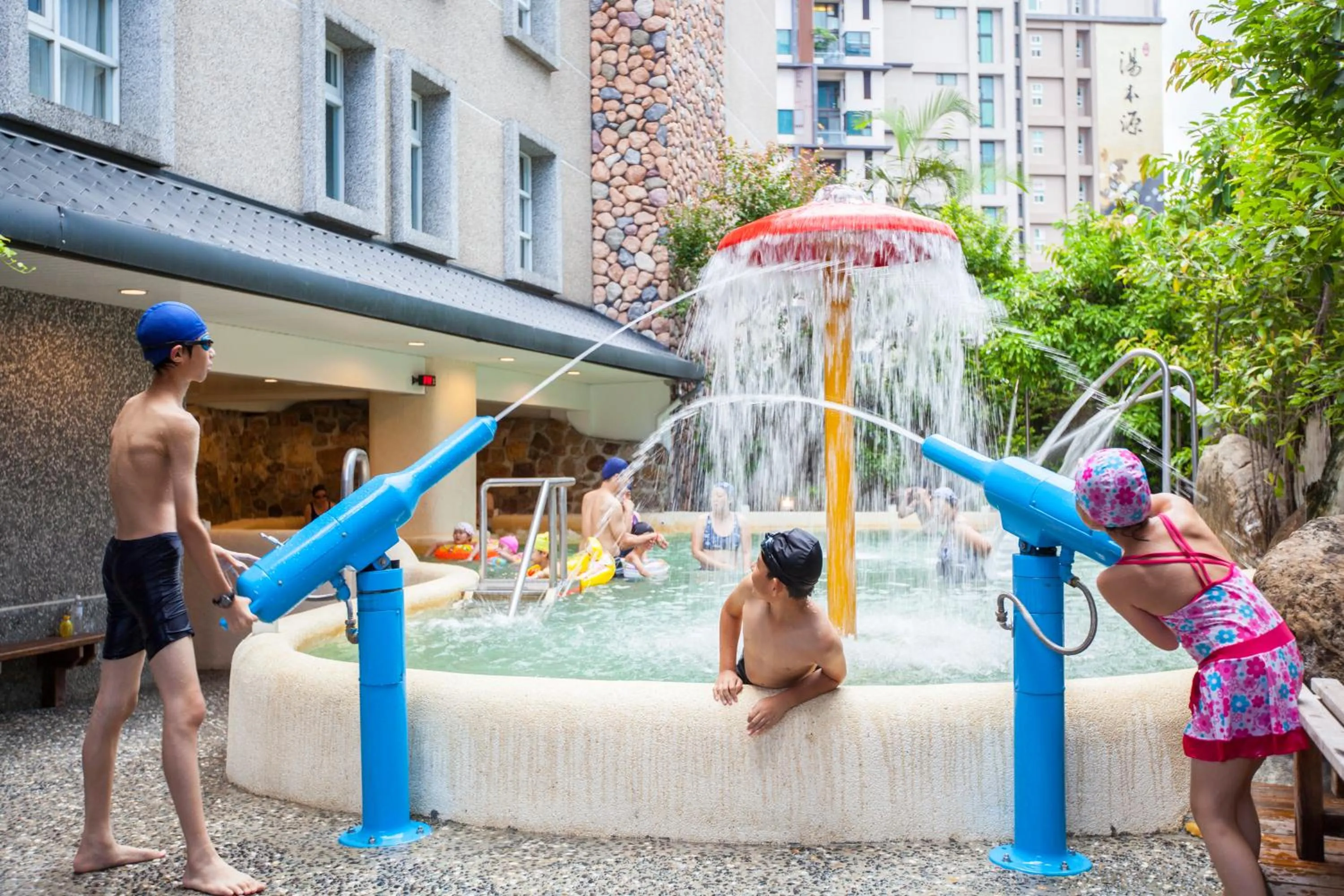 Open Air Bath in Hua Ge Hot Spring Hotel