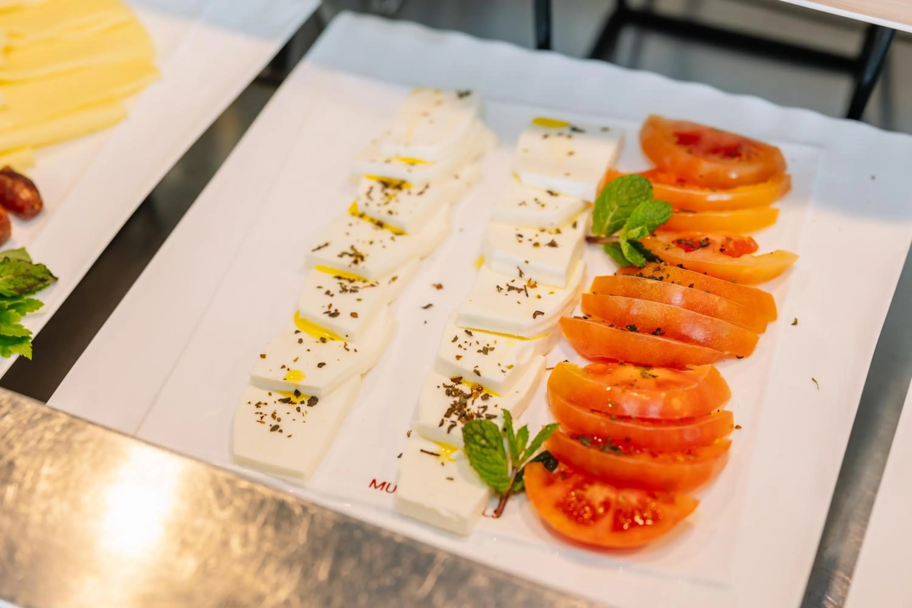 Restaurant/places to eat in Grand Muthu Oura View Beach Club