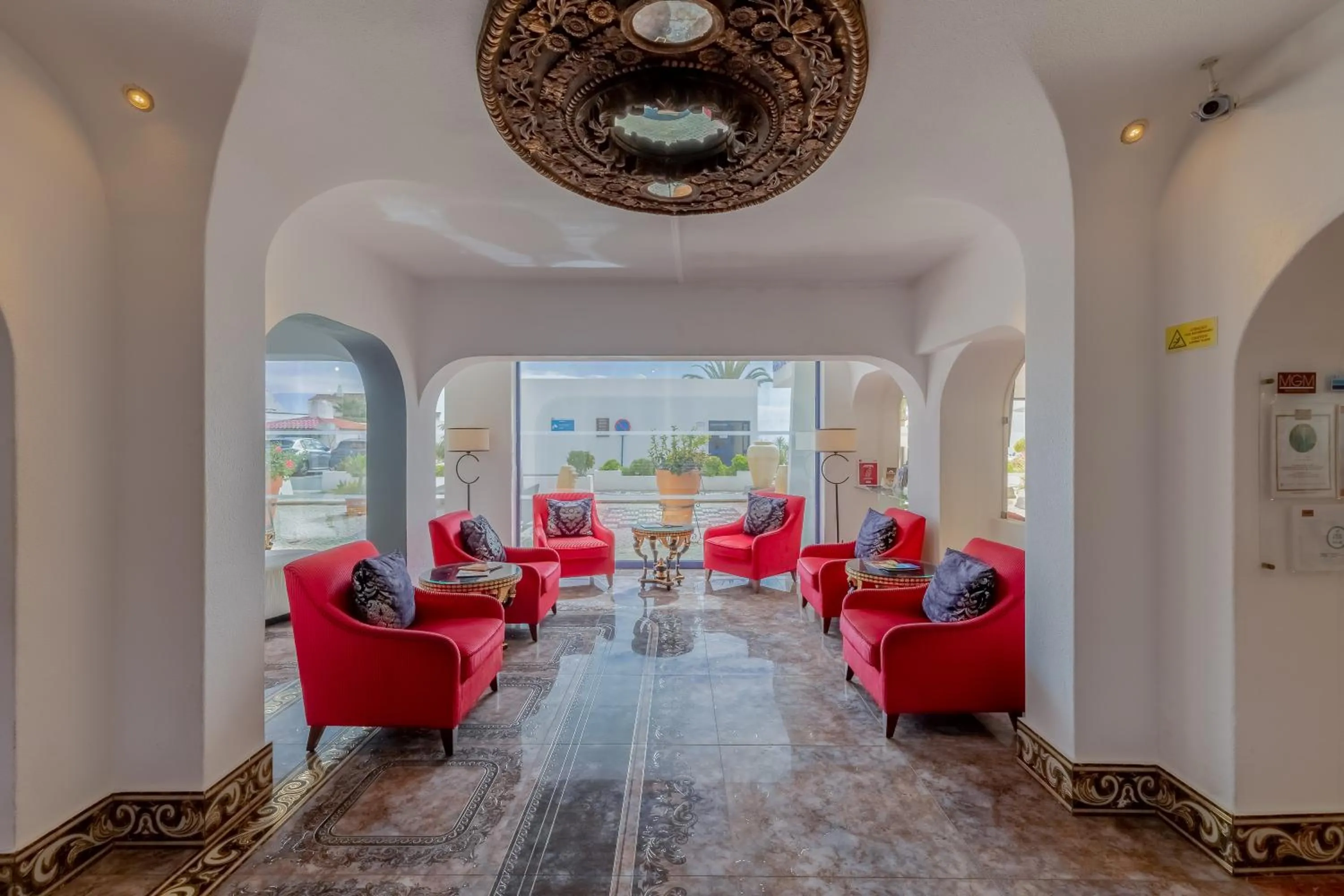 Lobby or reception in Grand Muthu Oura View Beach Club