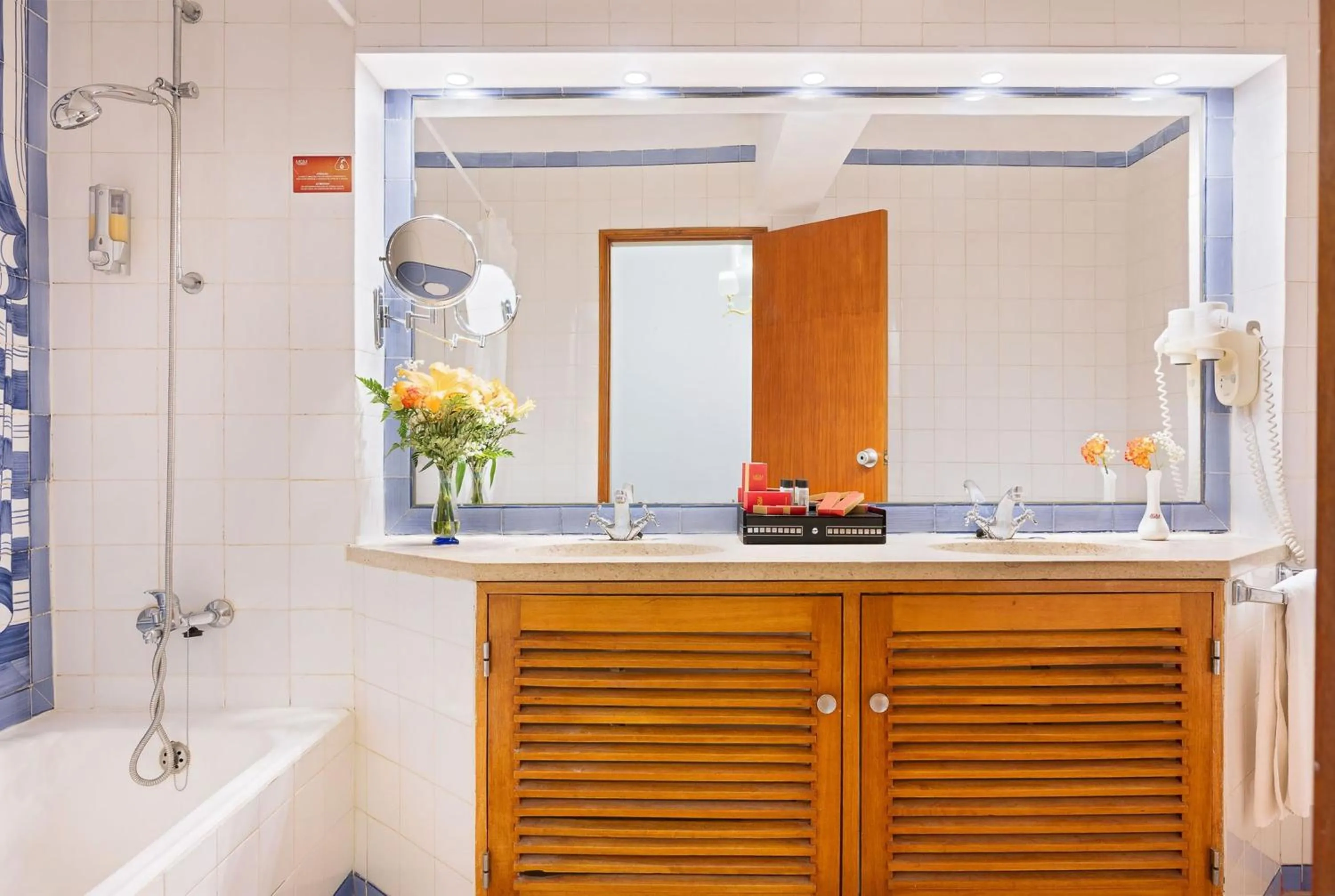 Toilet in Grand Muthu Oura View Beach Club