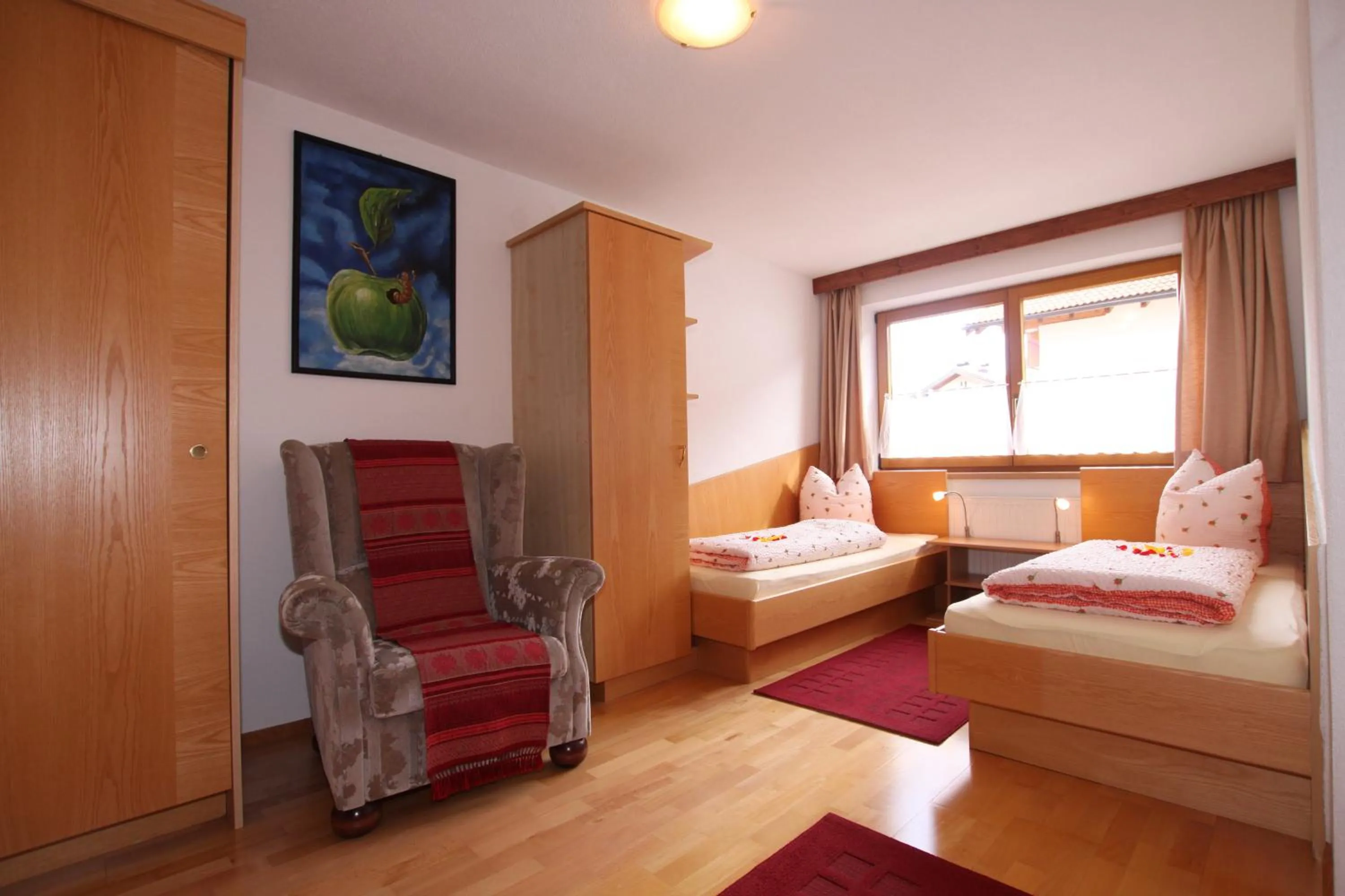 Photo of the whole room, Bed in Apart Alte Straße