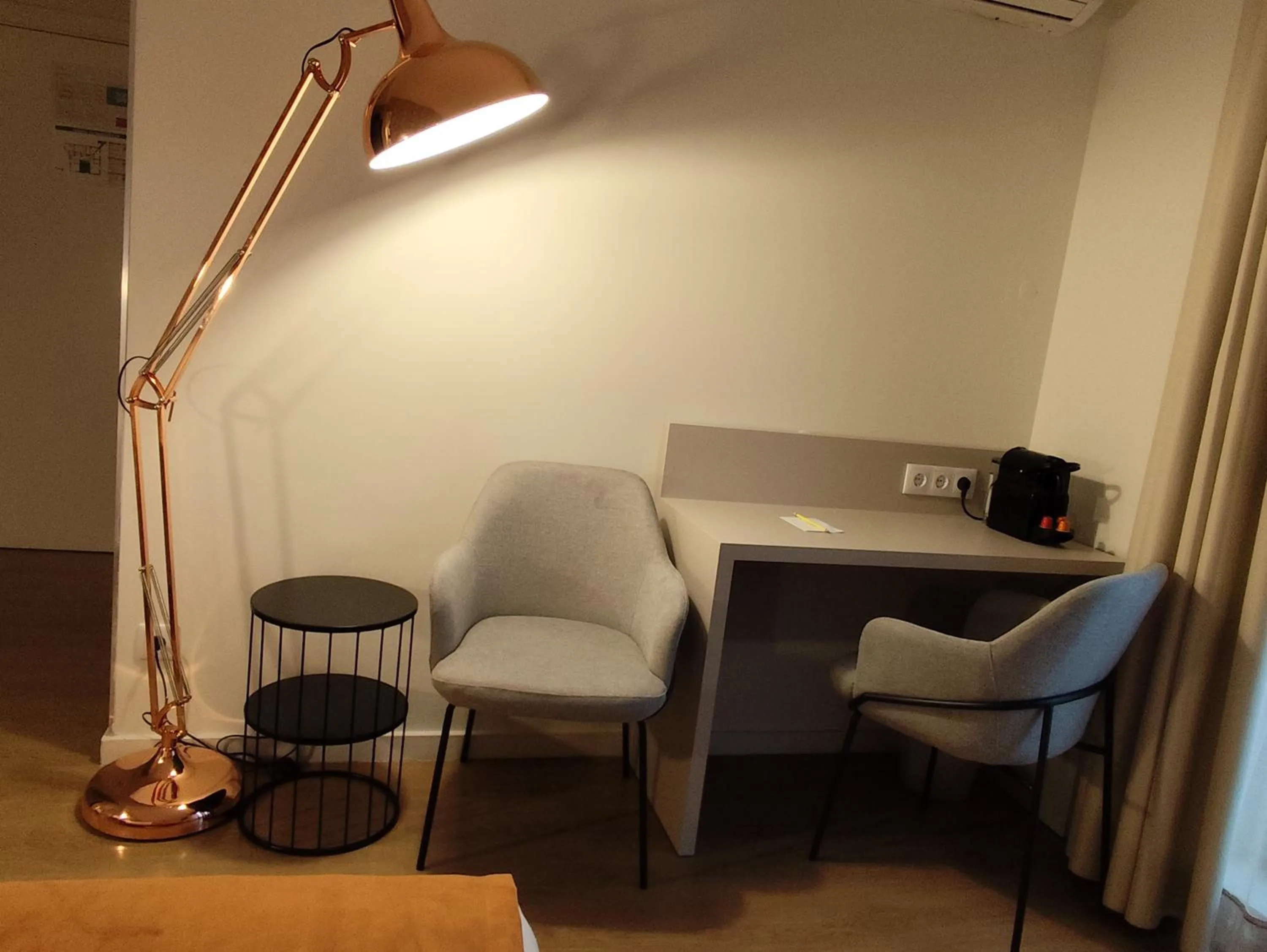 Seating area in ClipHotel