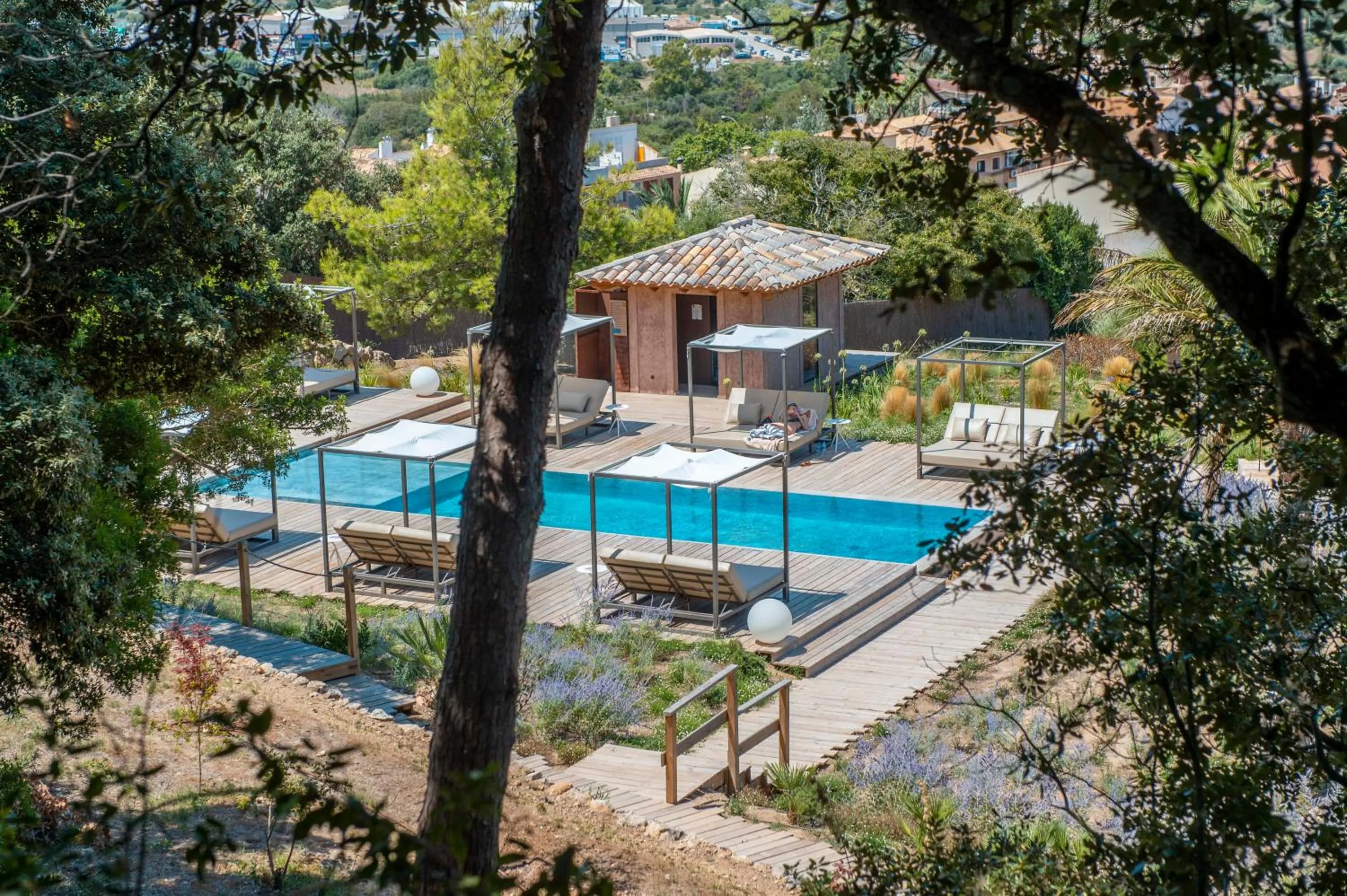 Garden in Hotel Creu de Tau Art&Spa-Adults only