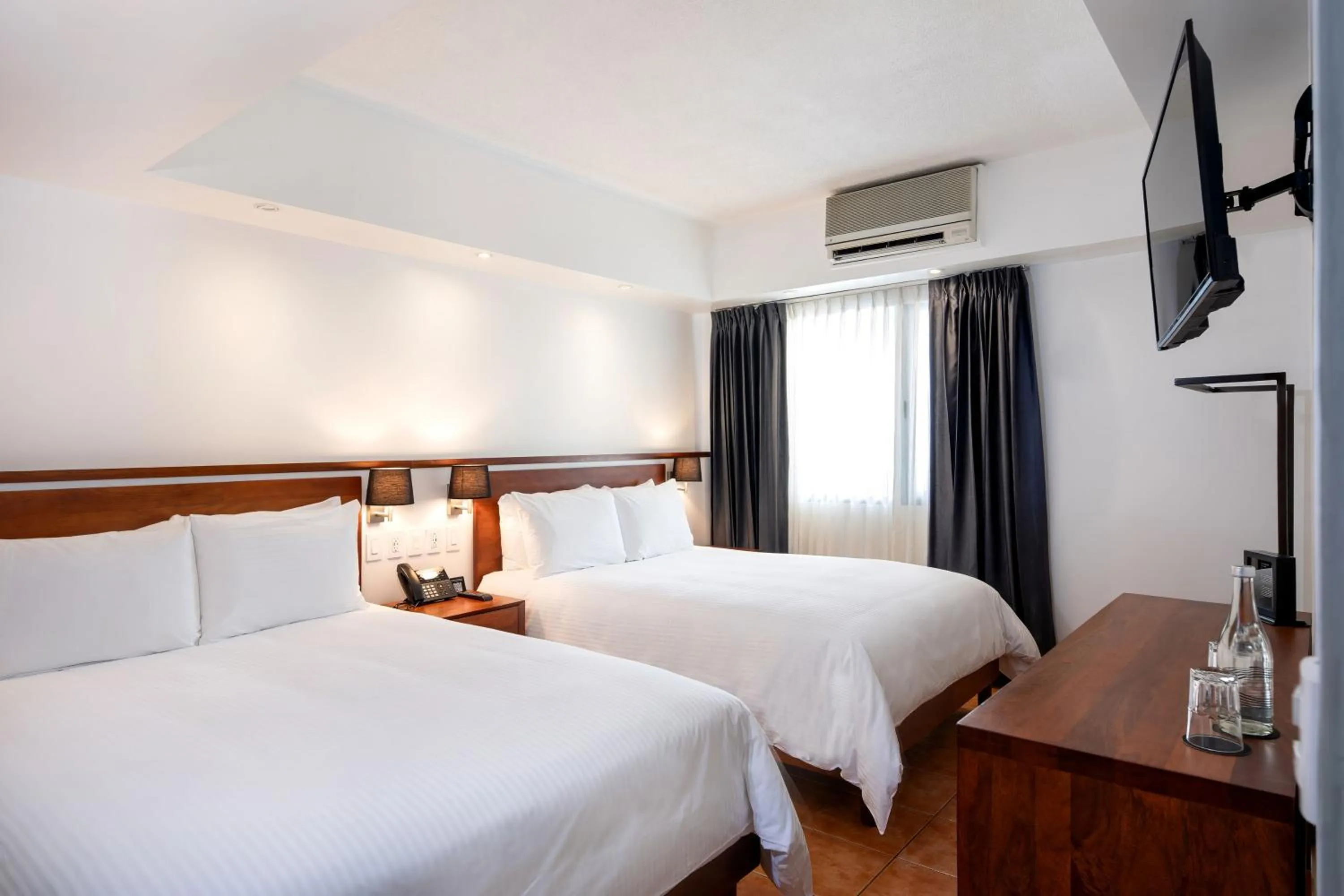 Bed in Hotel Presidente