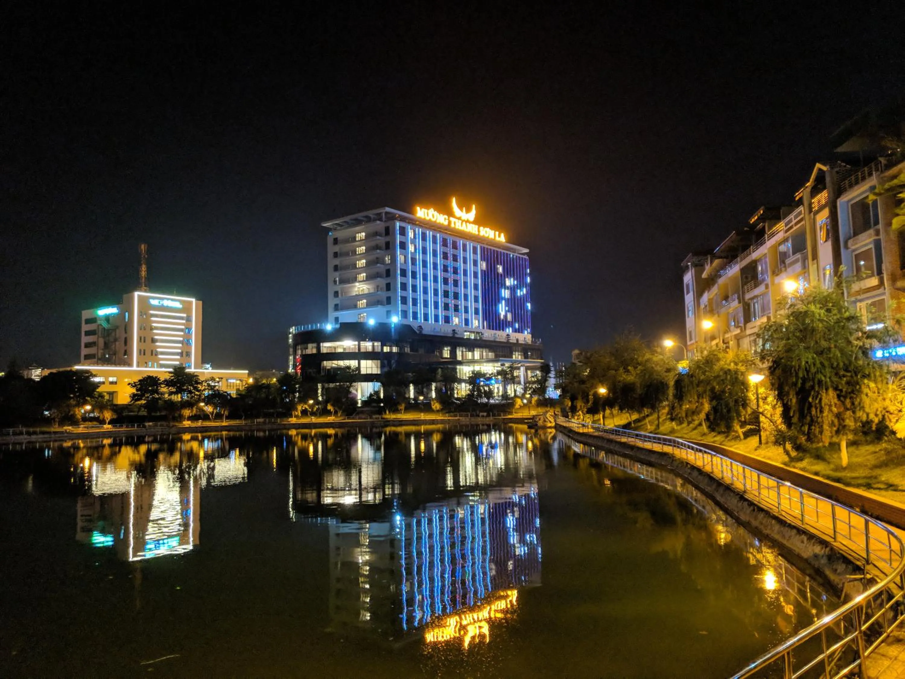 Night in Muong Thanh Luxury Son La