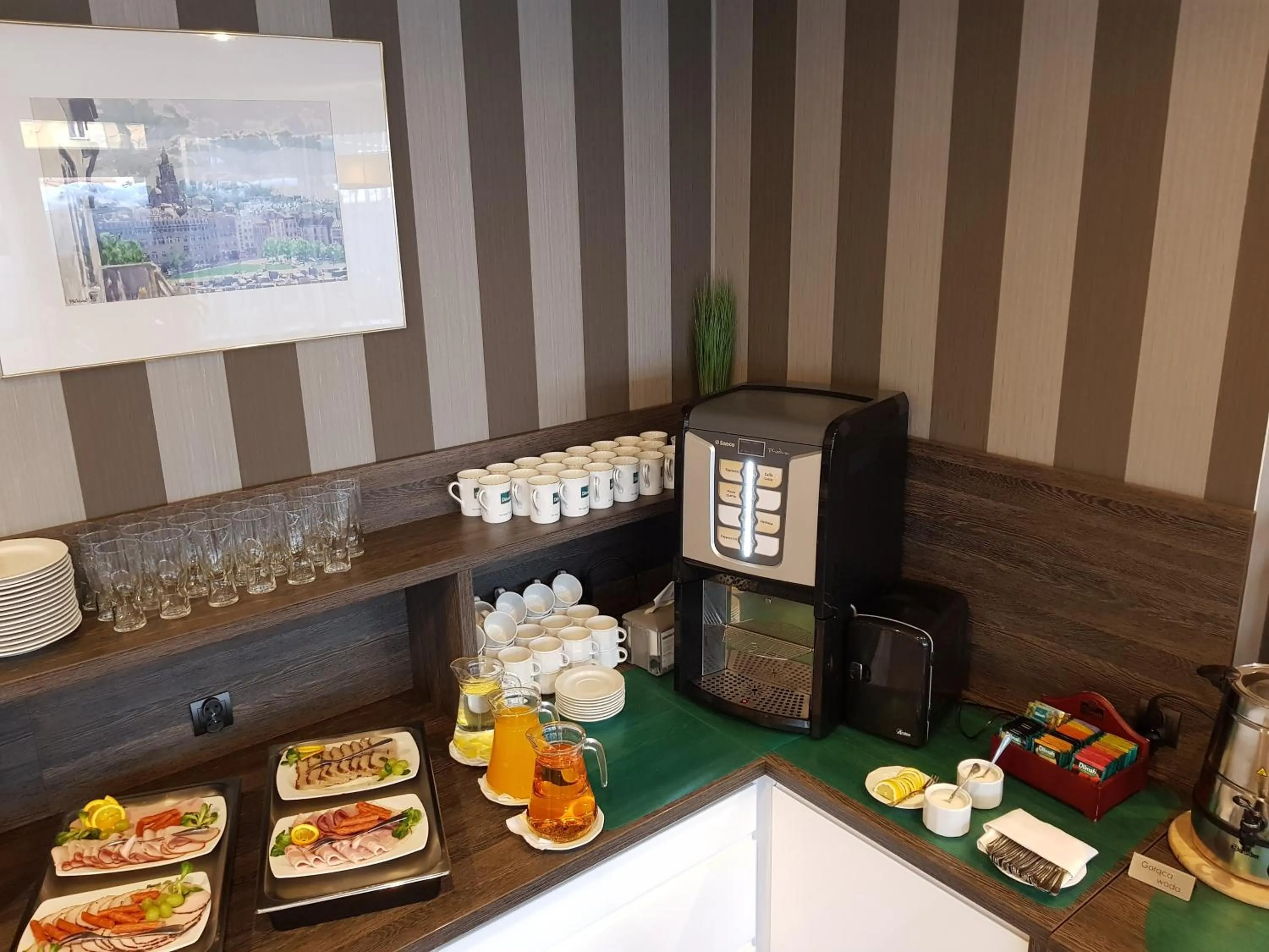 Breakfast in Hotel Trojka