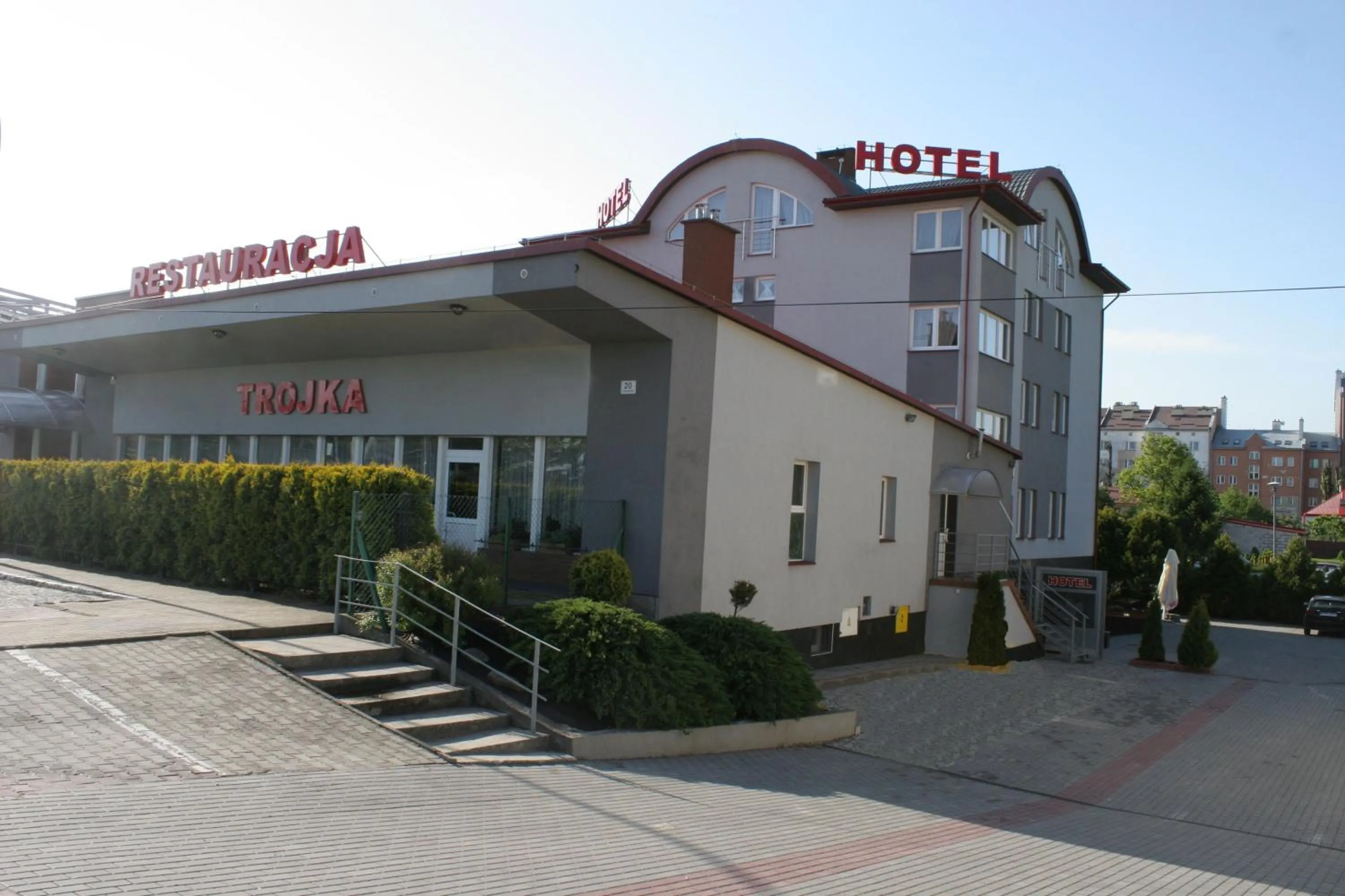 Facade/entrance in Hotel Trojka