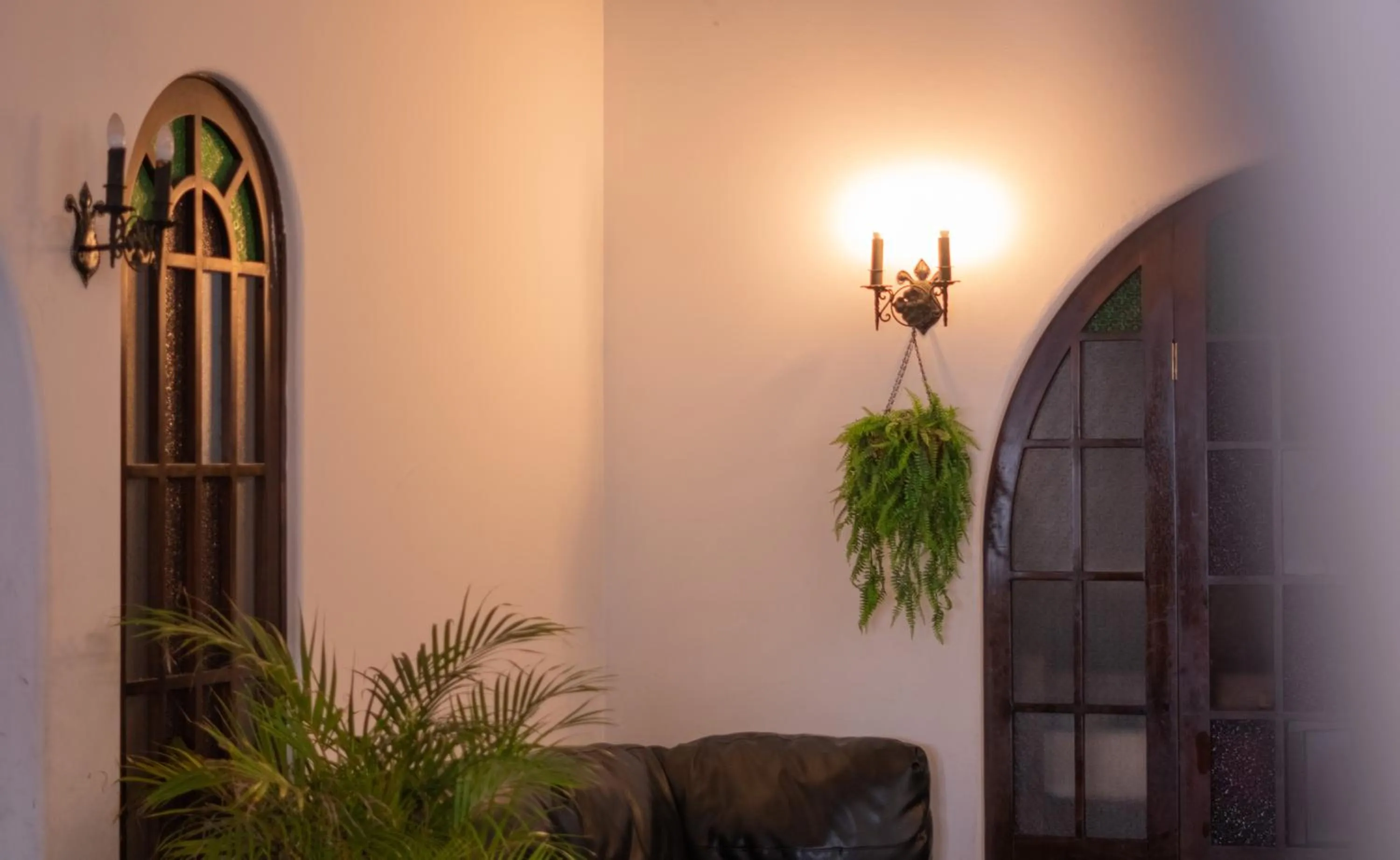 Decorative detail in Hotel Casa Colon