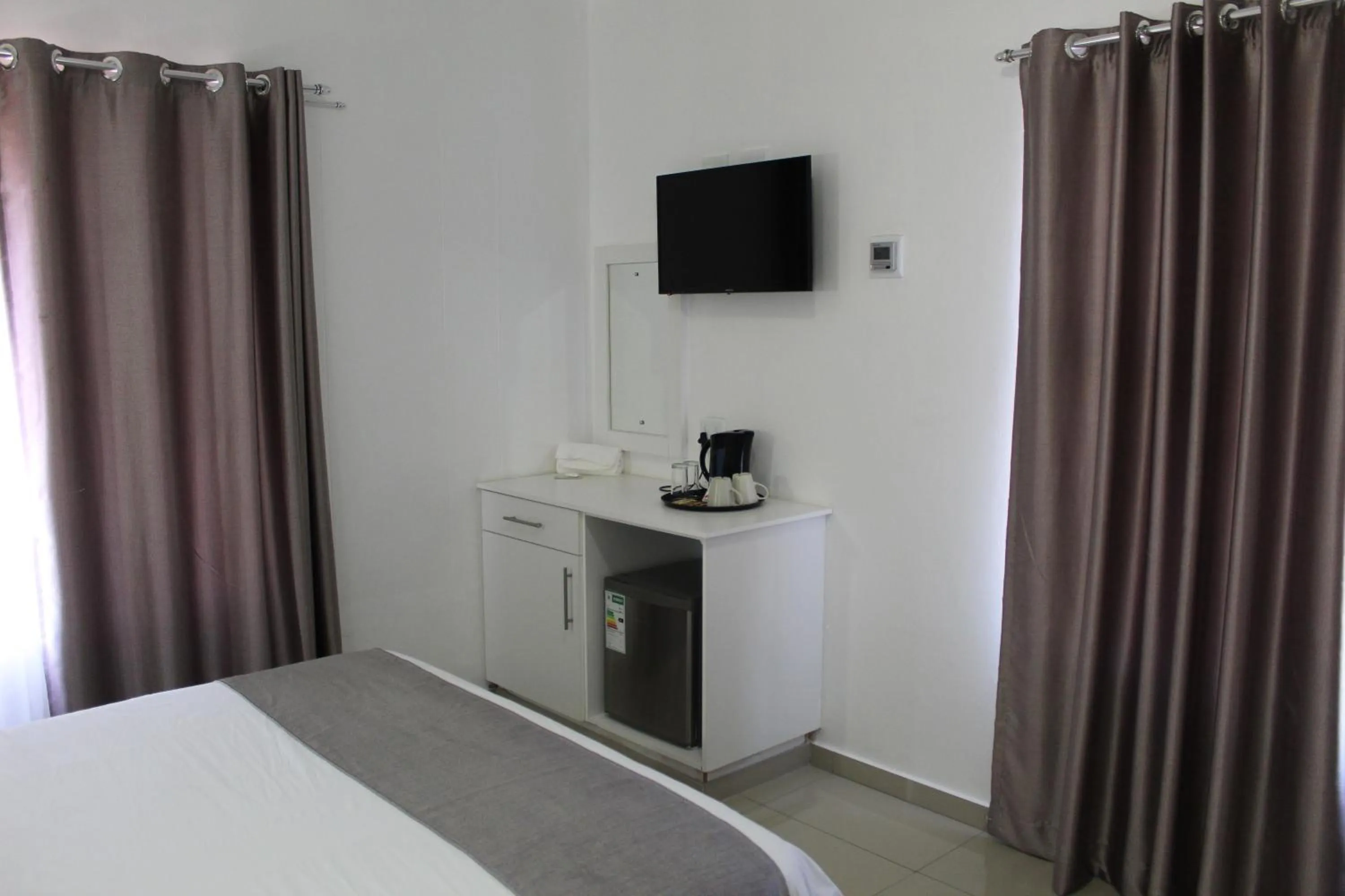 TV/Entertainment Center in Royal Ushaka Durban North