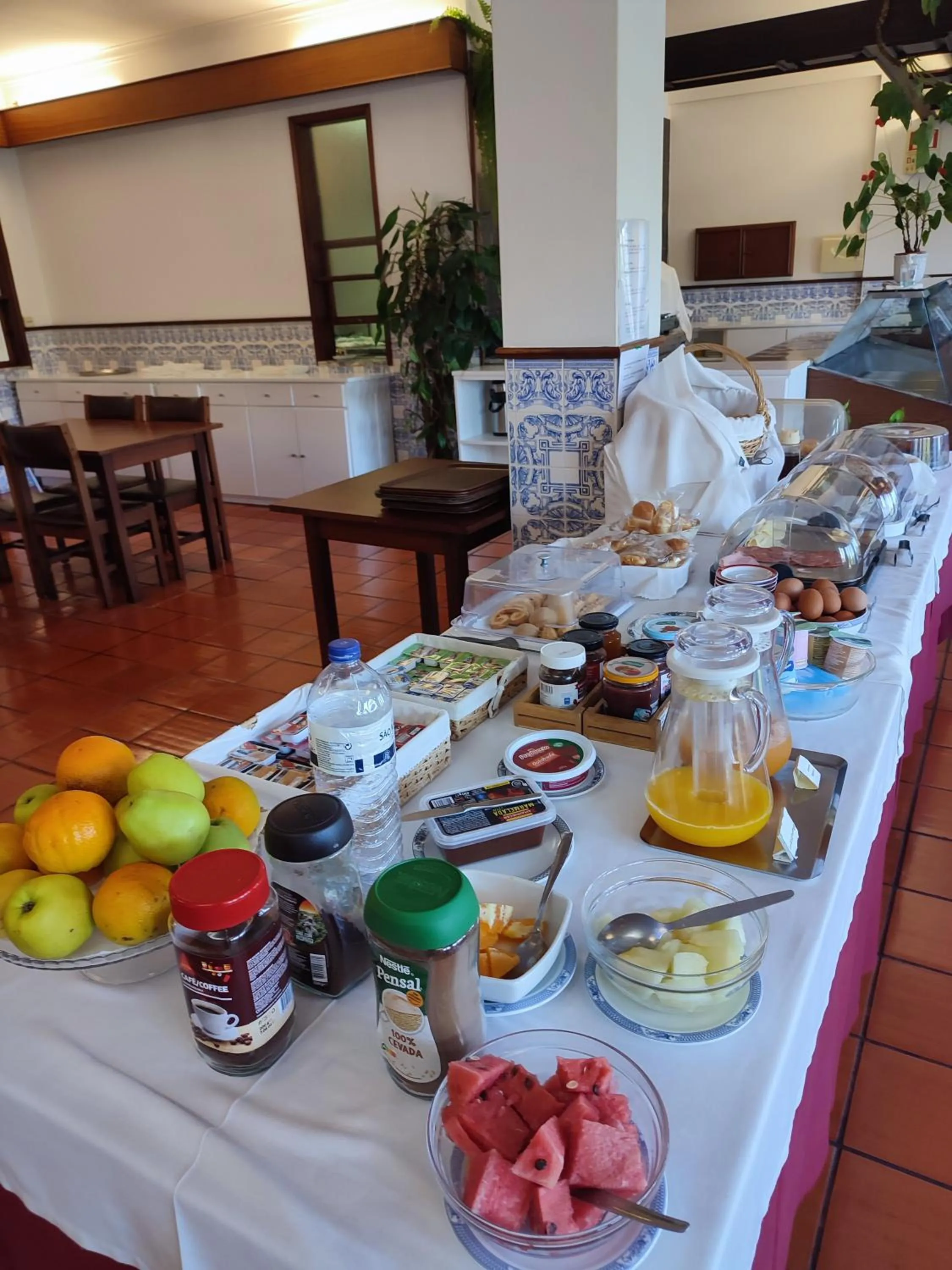 Continental breakfast in Hotel Mira Rio
