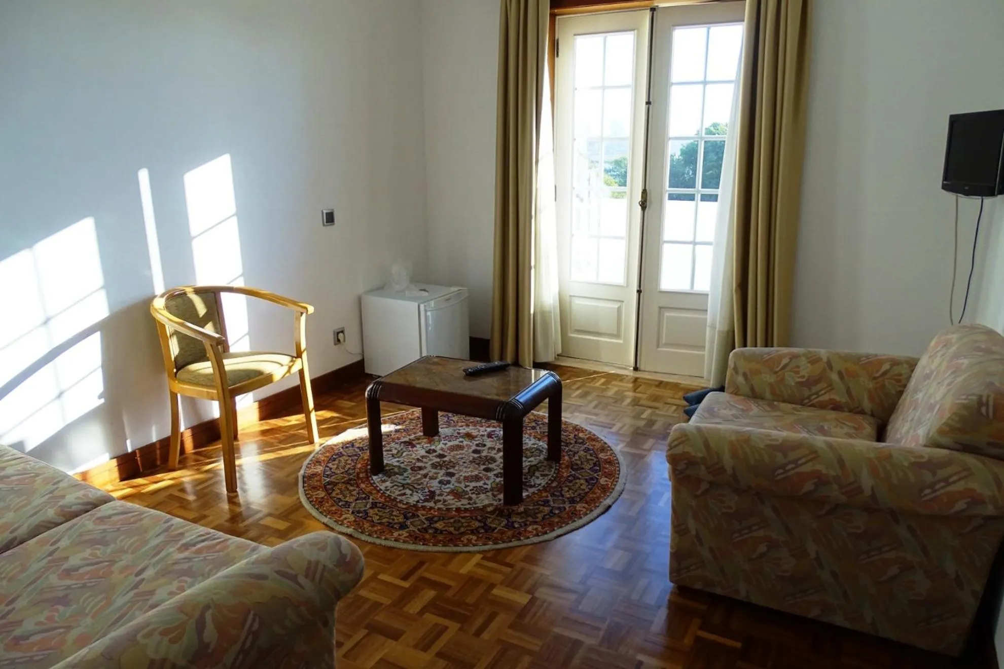 Photo of the whole room in Hotel Mira Rio