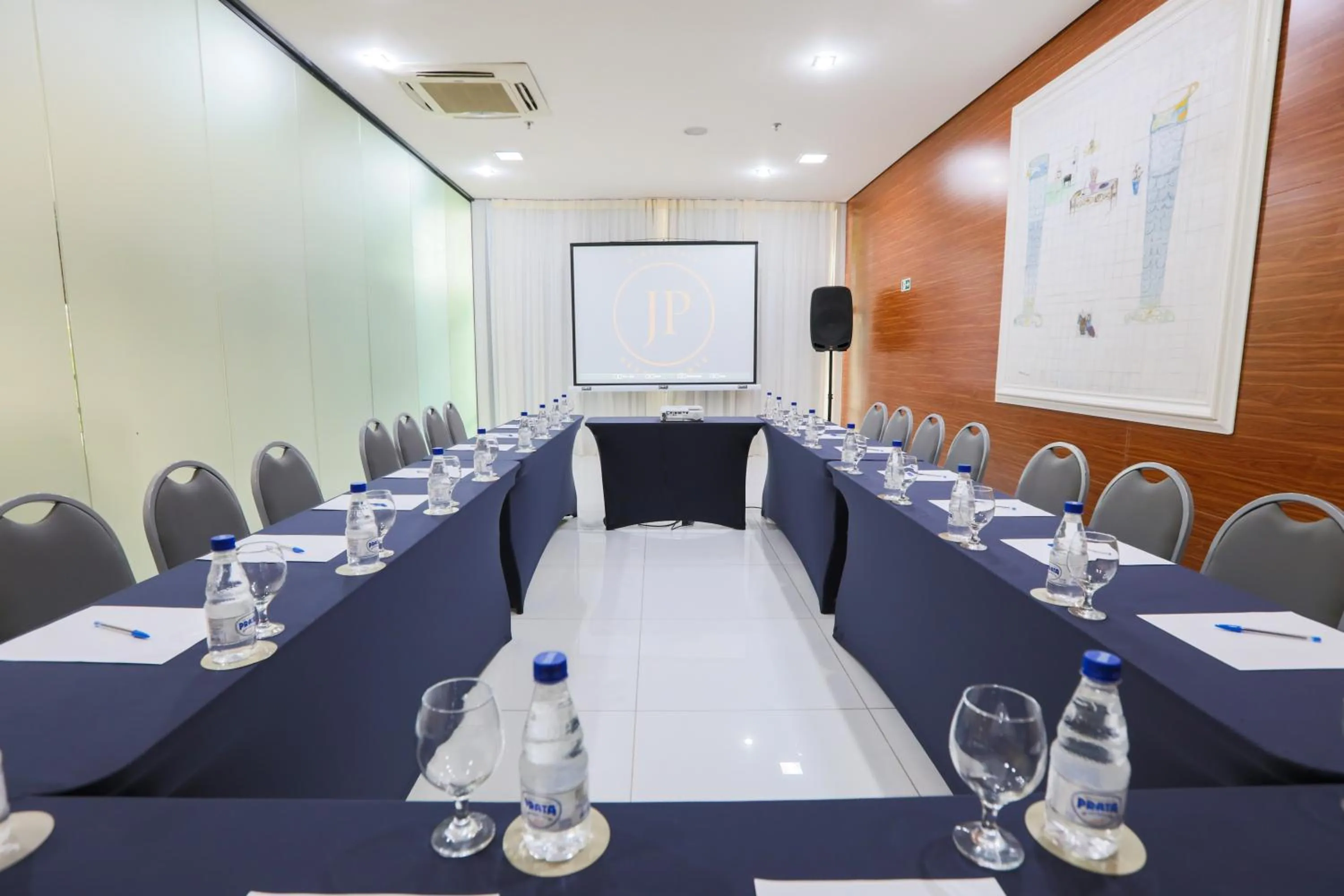 Business facilities in Radisson Hotel Belém