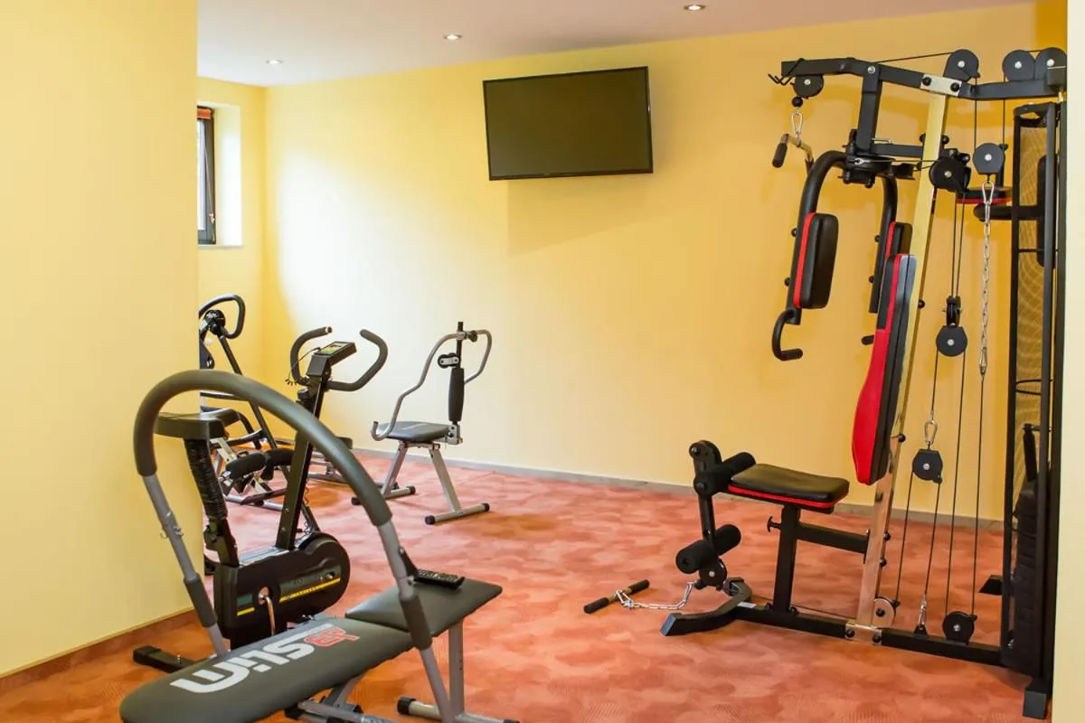 Fitness centre/facilities in Gästehaus Loehnert GmbH