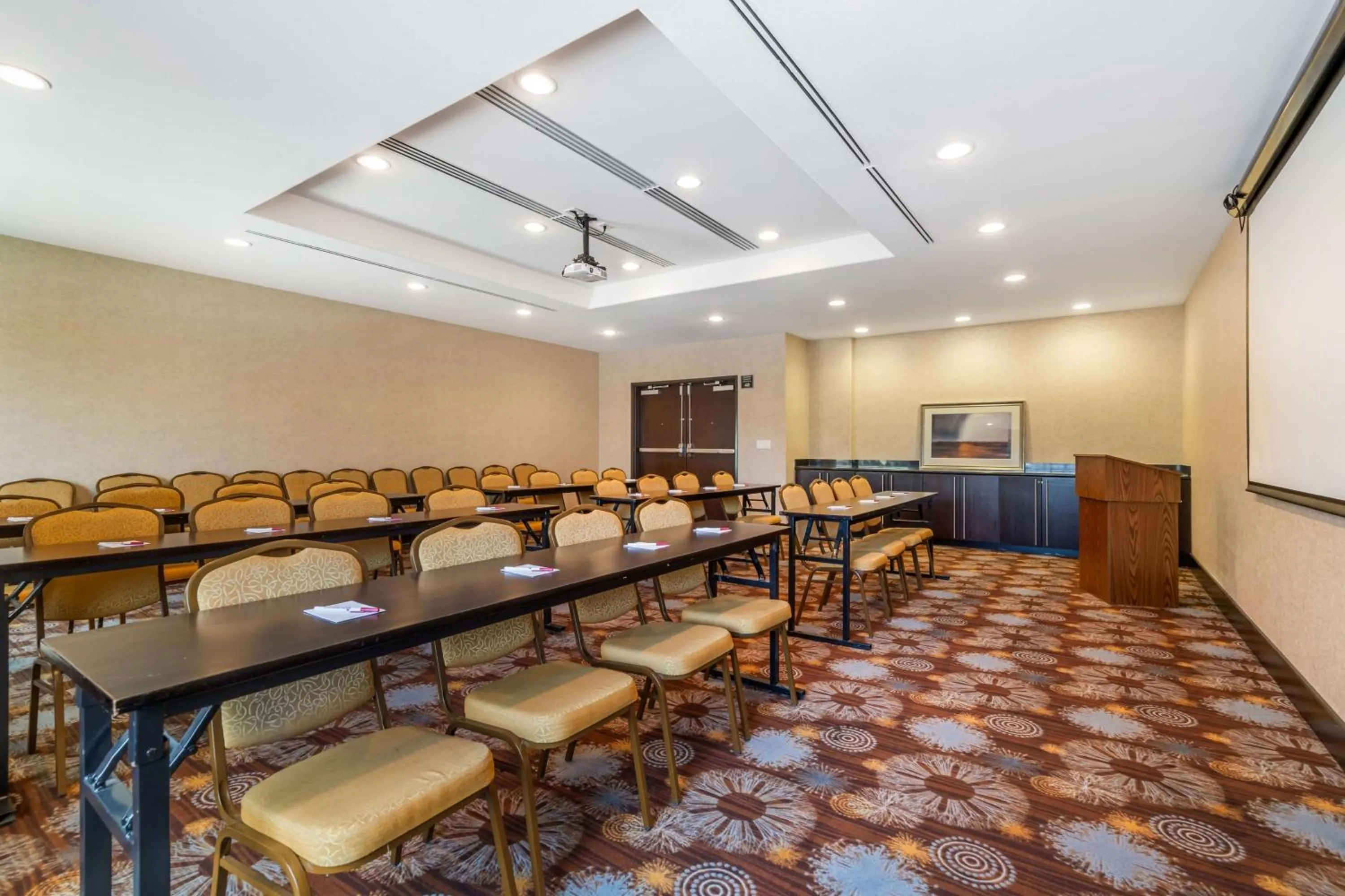 Meeting/conference room in Best Western Plus Lytle Inn and Suites