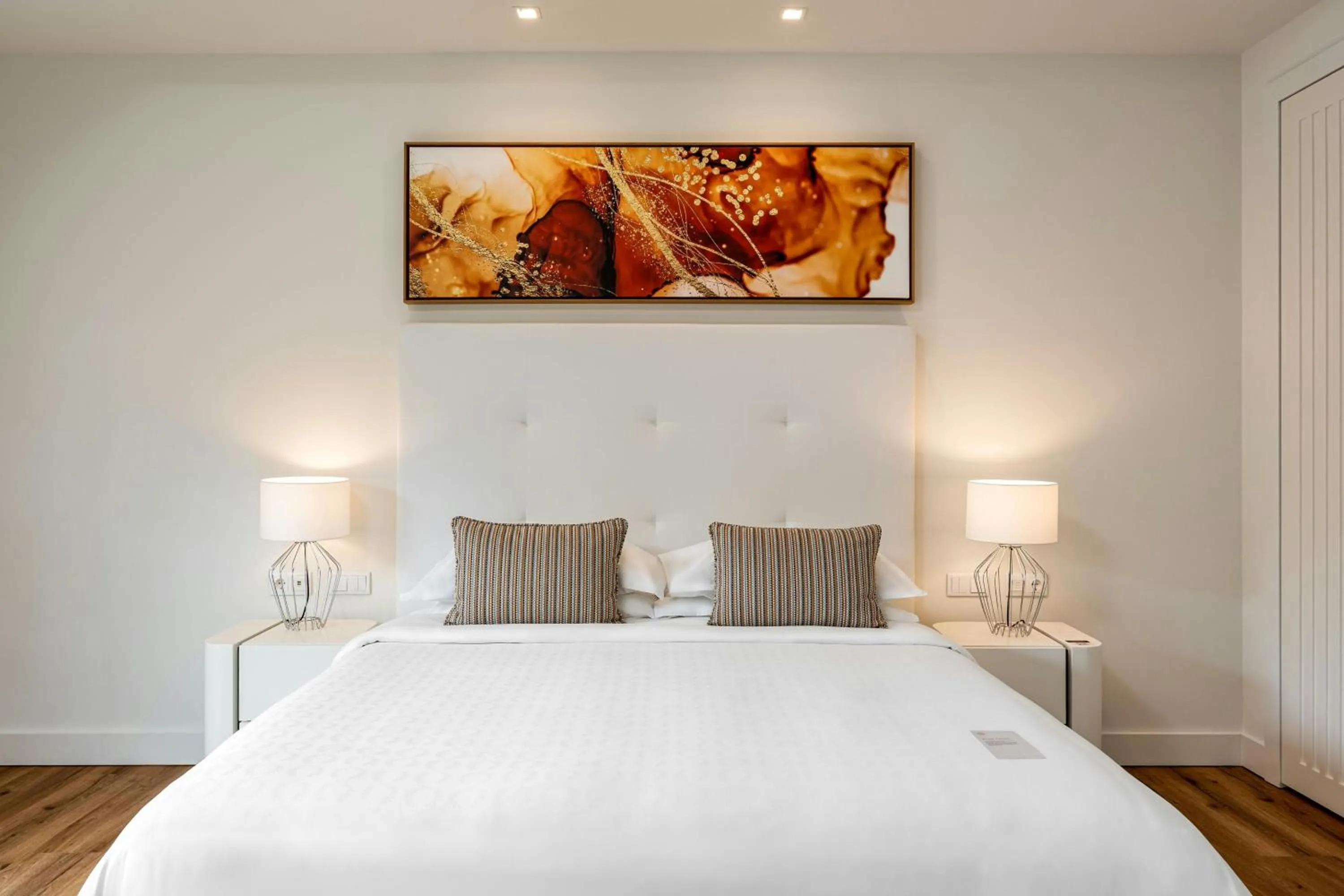 Photo of the whole room, Bed in Sheraton Cascais Resort - Hotel & Residences