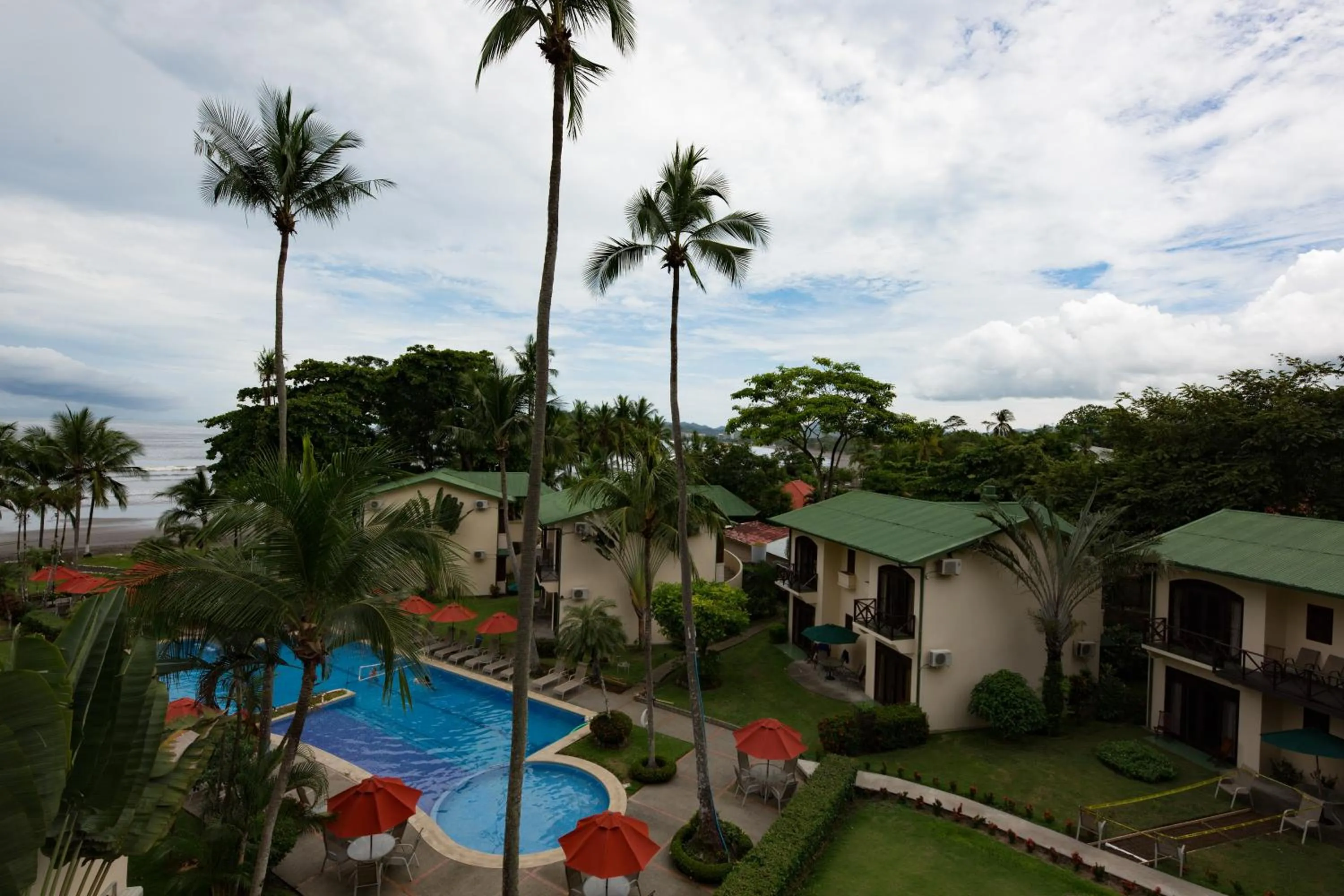 Pool view in Club del Mar Oceanfront
