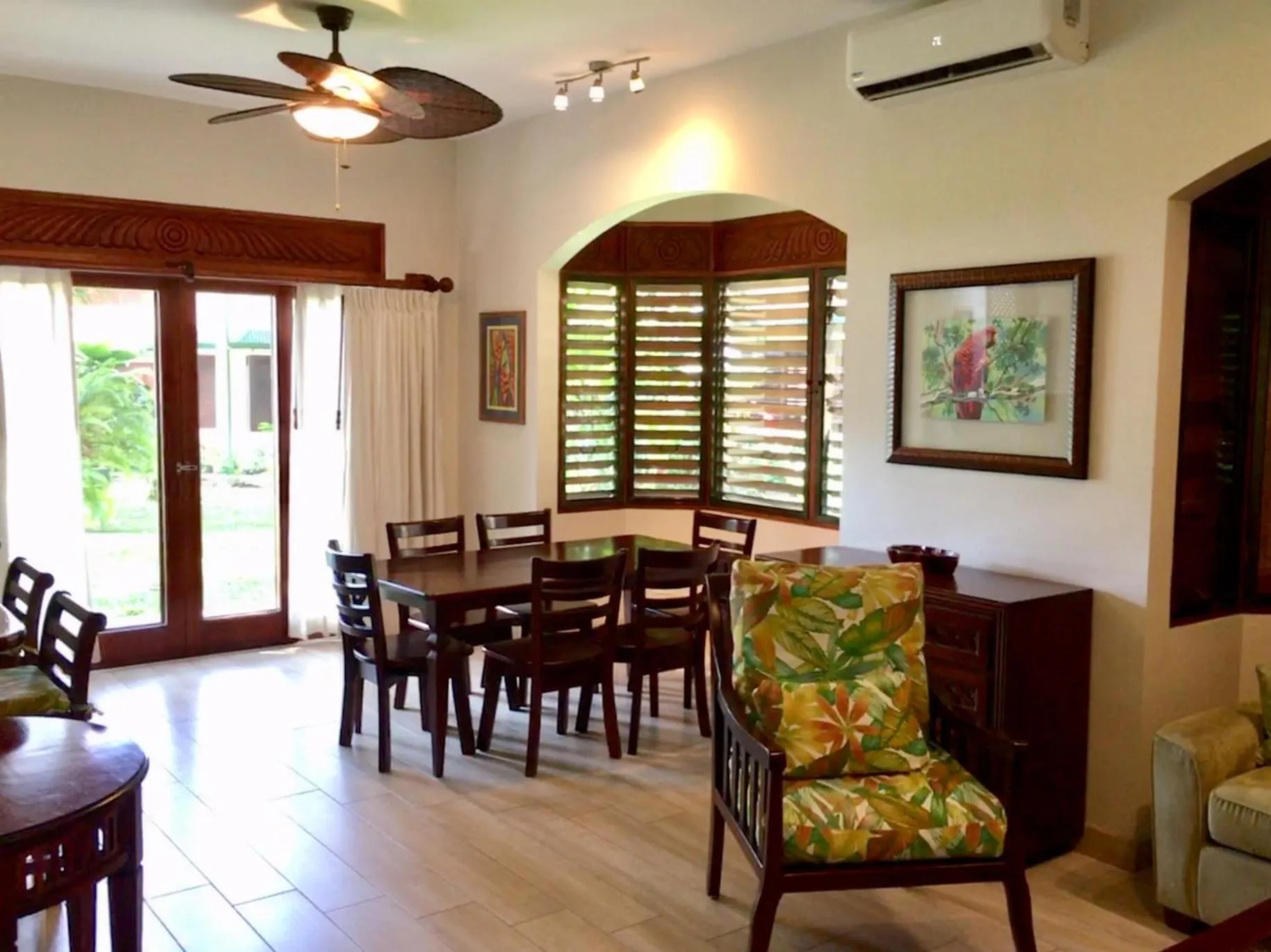 Living room in Club del Mar Oceanfront