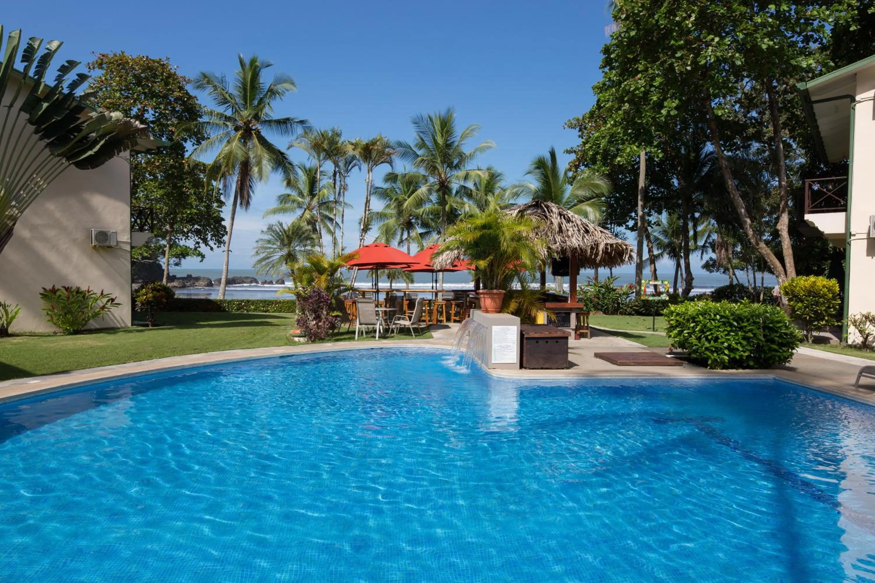 Swimming pool in Club del Mar Oceanfront