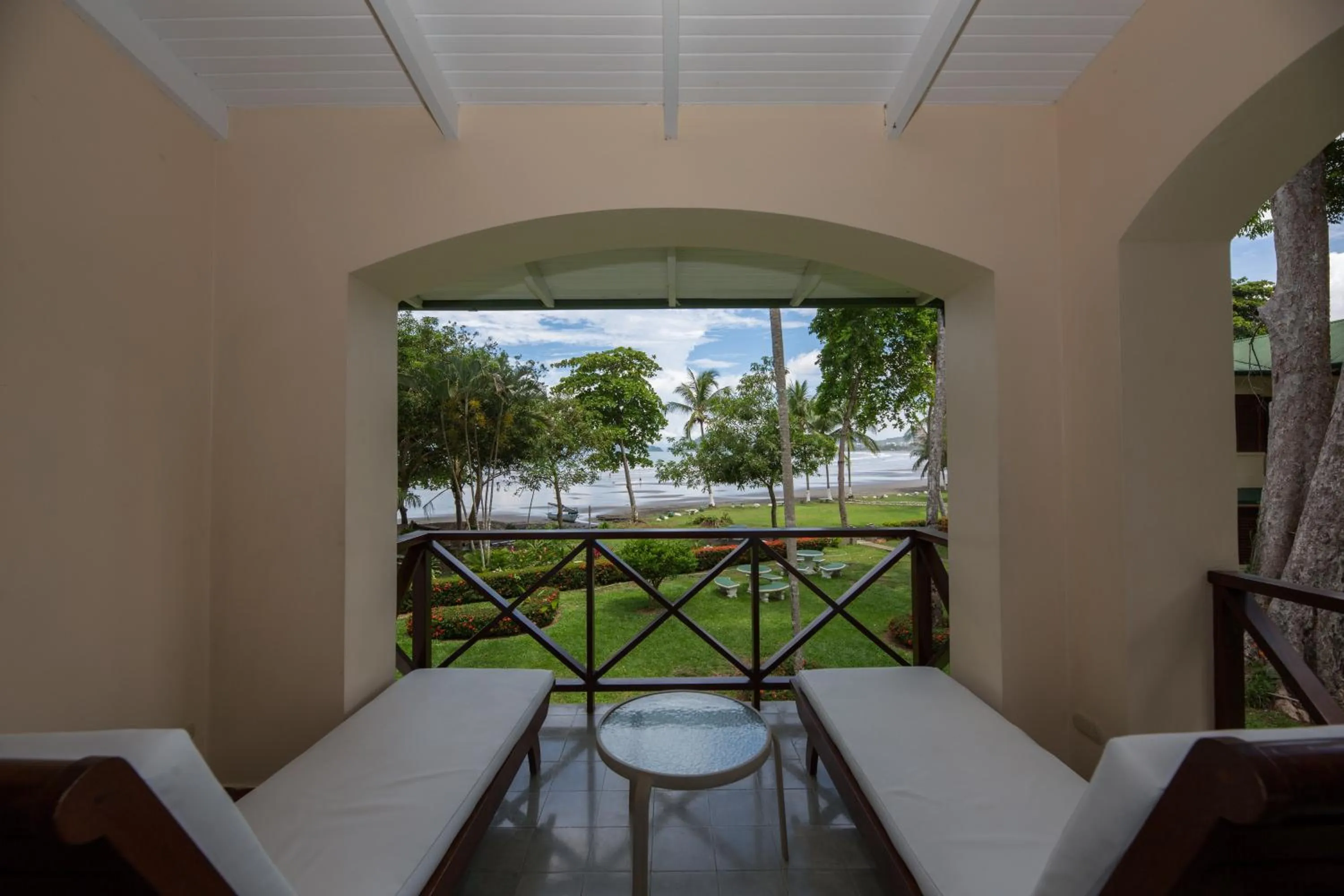 Balcony/Terrace in Club del Mar Oceanfront