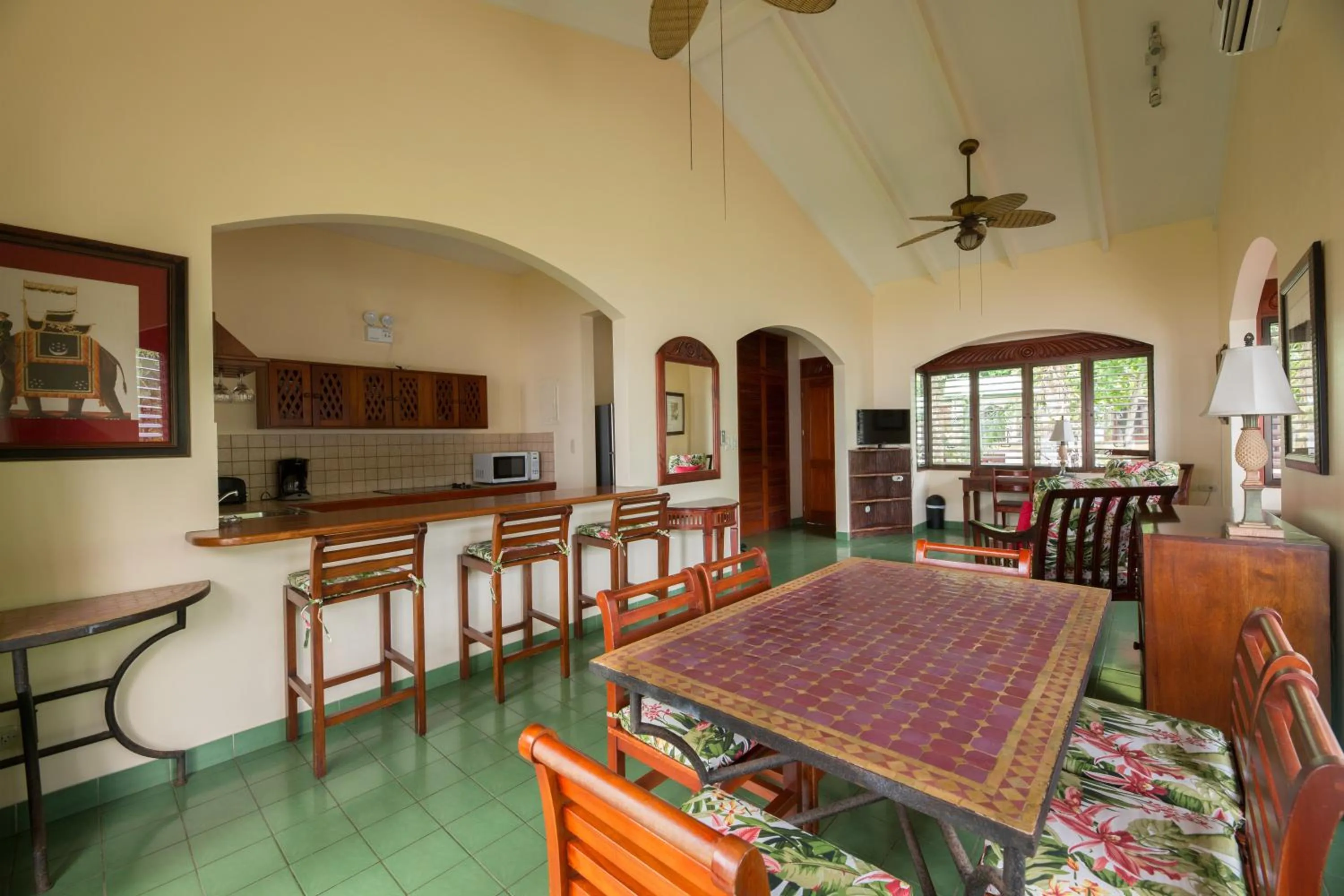 Decorative detail in Club del Mar Oceanfront