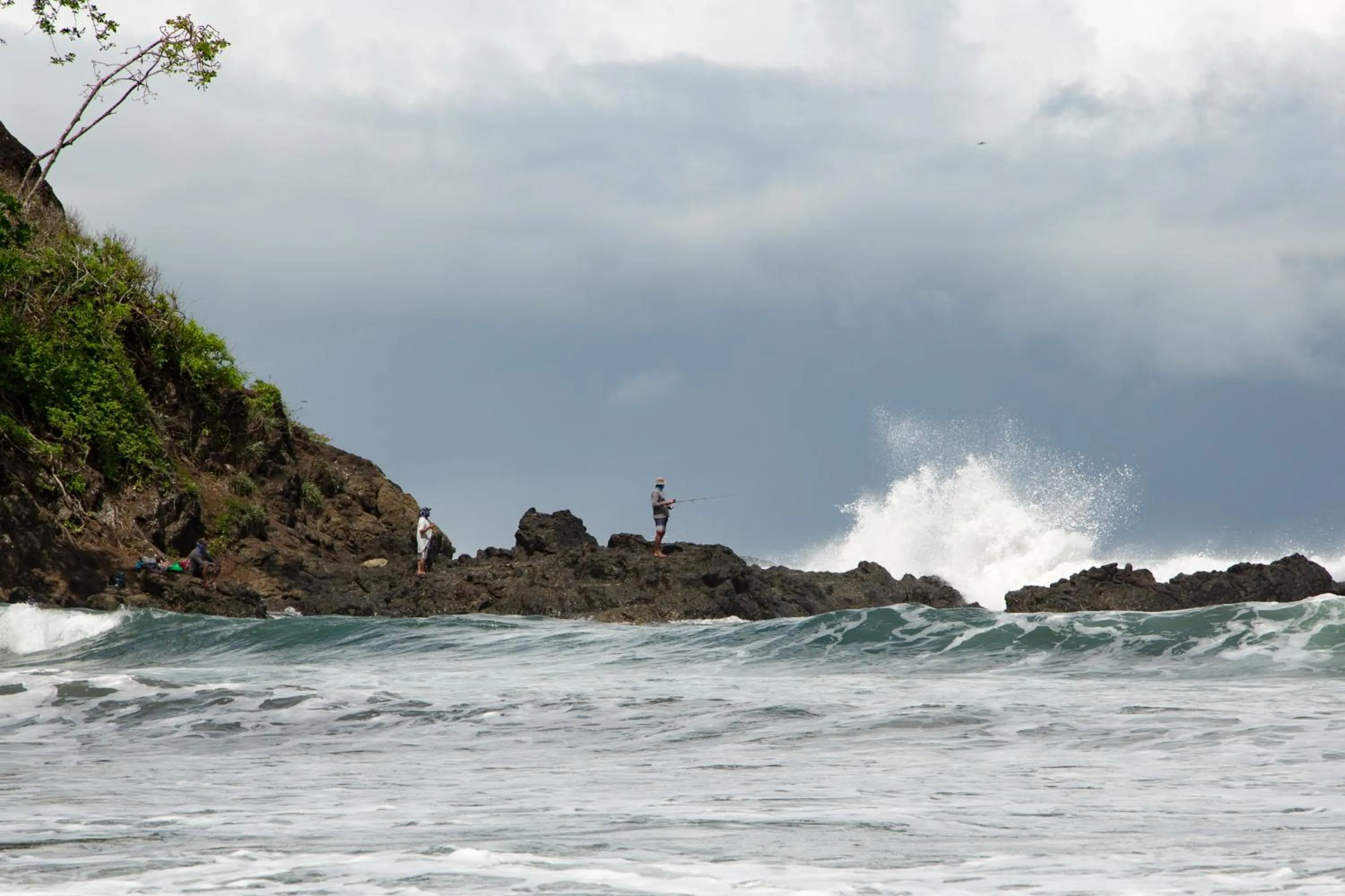 Fishing in Club del Mar Oceanfront