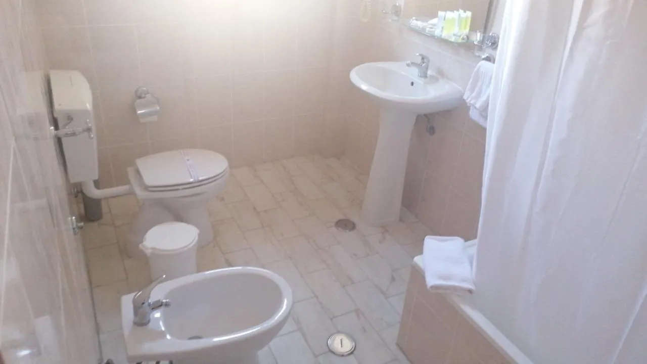 Bathroom in Hotel Excelsior