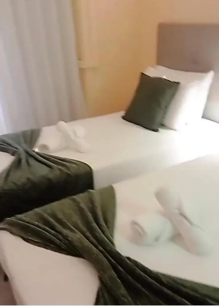 Bed in Hotel Excelsior