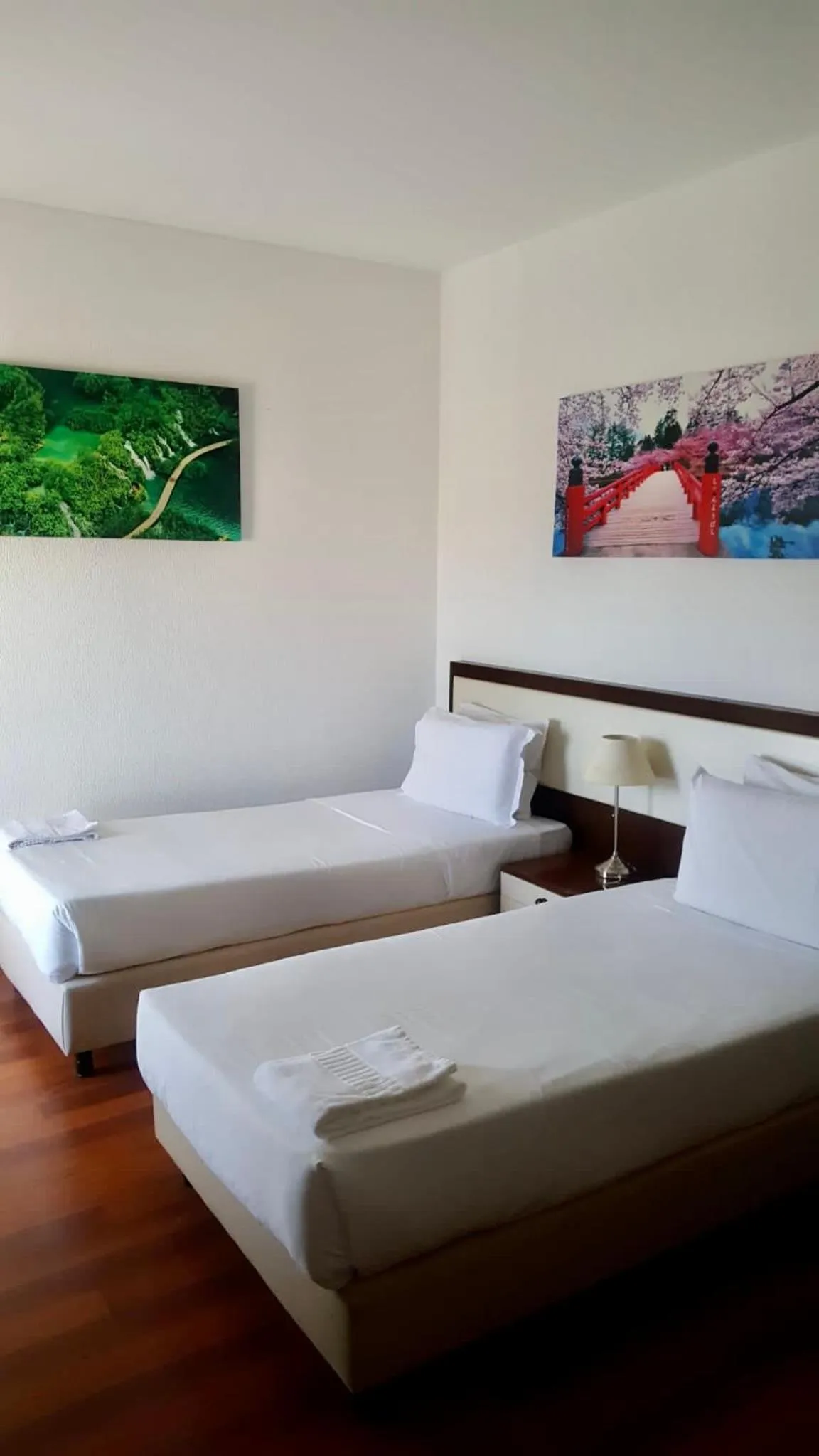 Bed in Hotel Excelsior