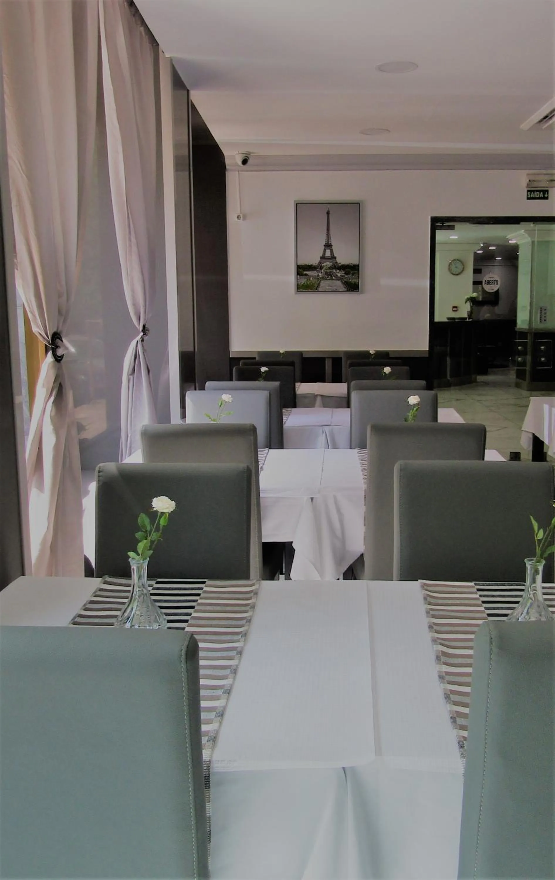 Restaurant/places to eat in Hotel Excelsior