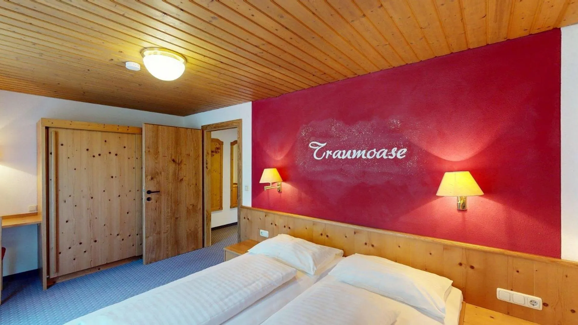 Bed in Hotel - Restaurant - Sonnblick
